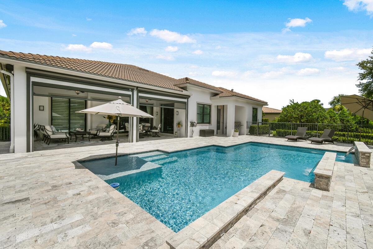 749 SW Sea Green Street