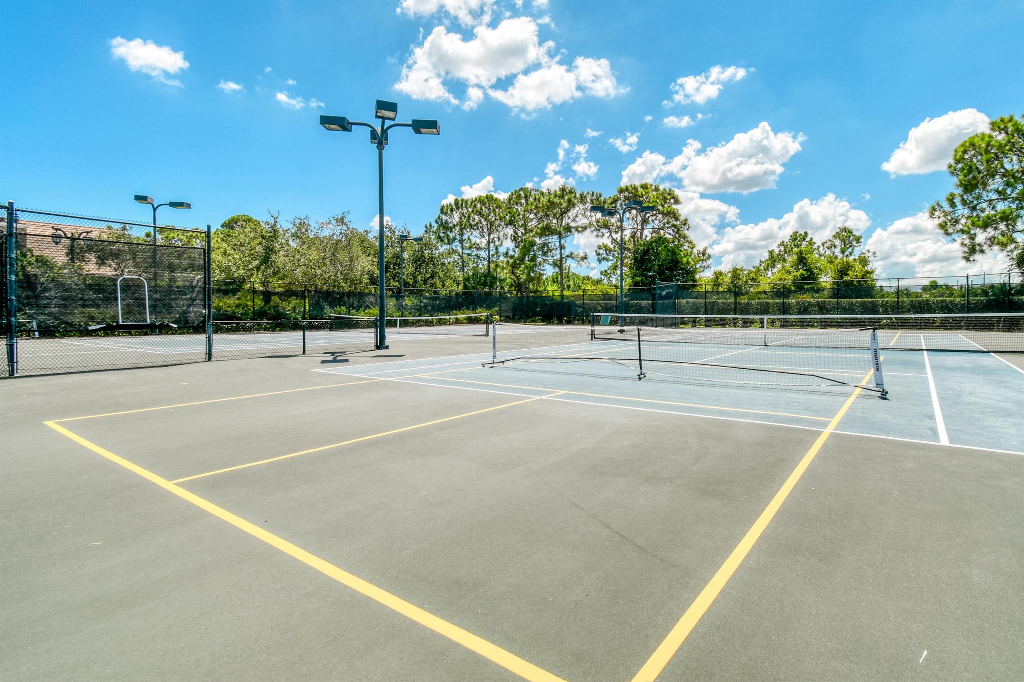 749 SW Sea Green Street