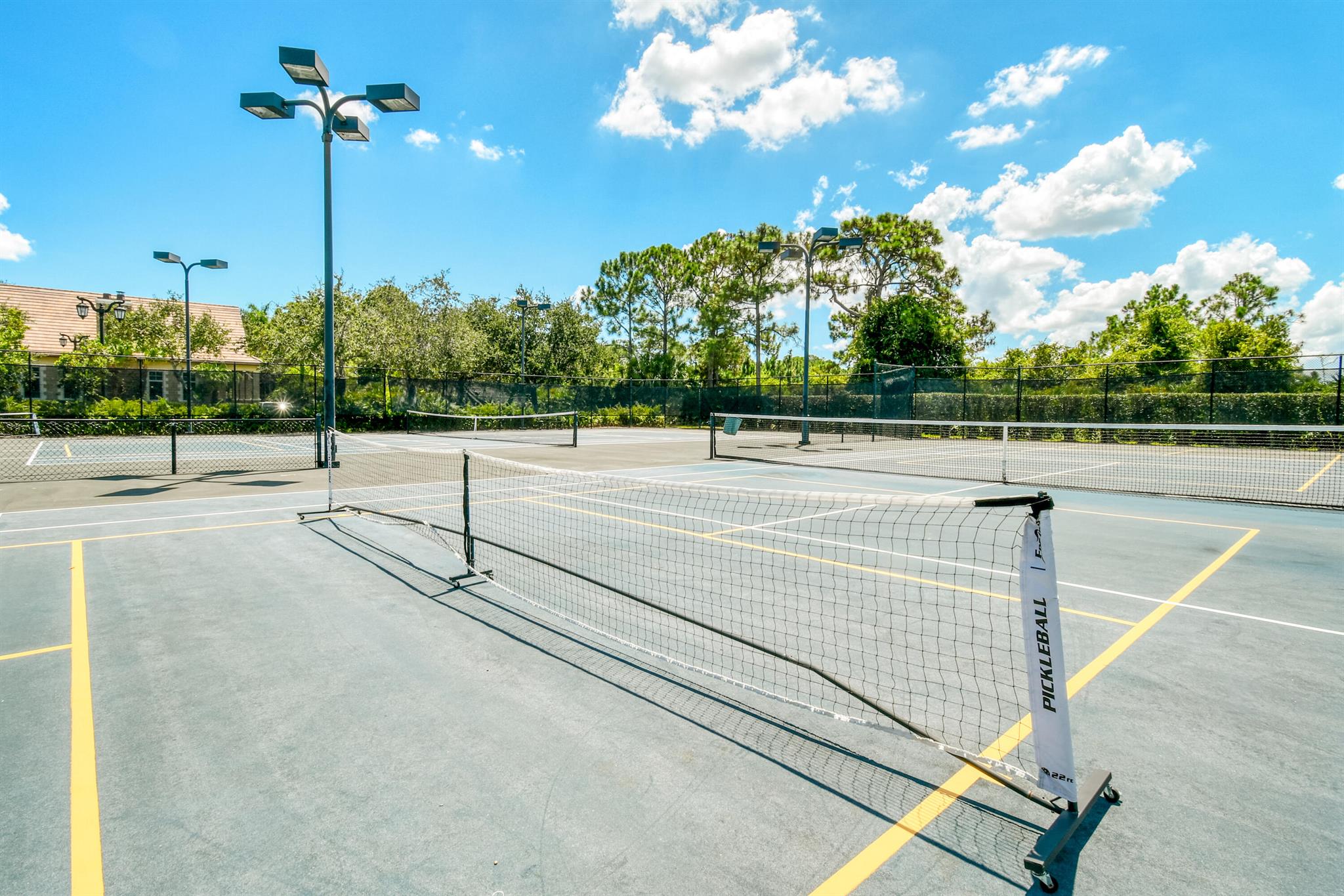 749 SW Sea Green Street