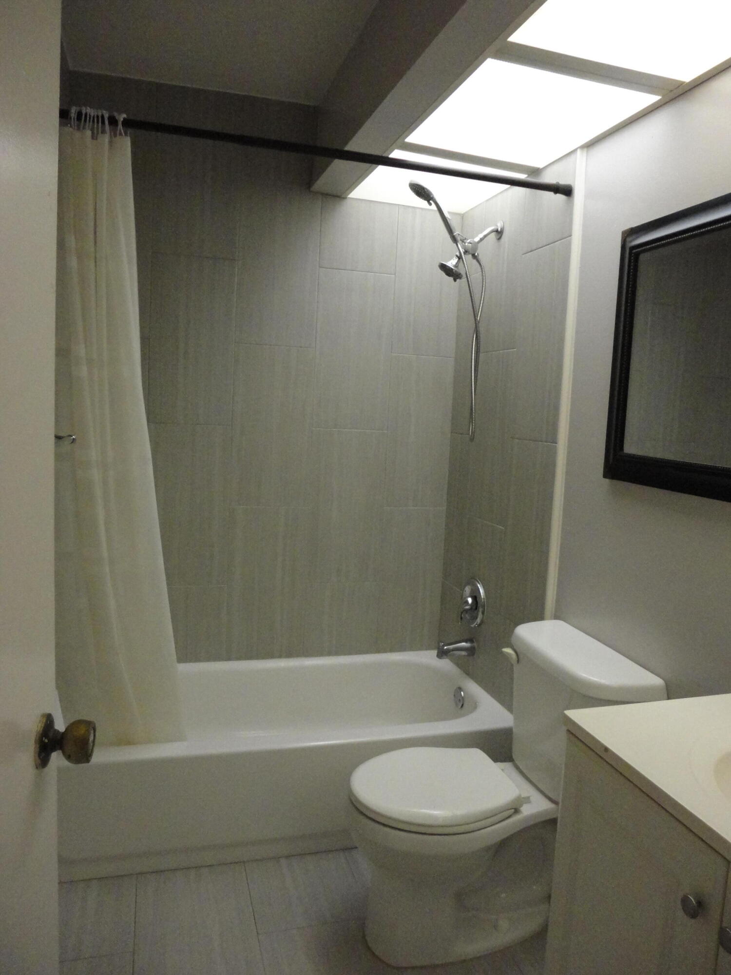 212 Sparrow Drive 3