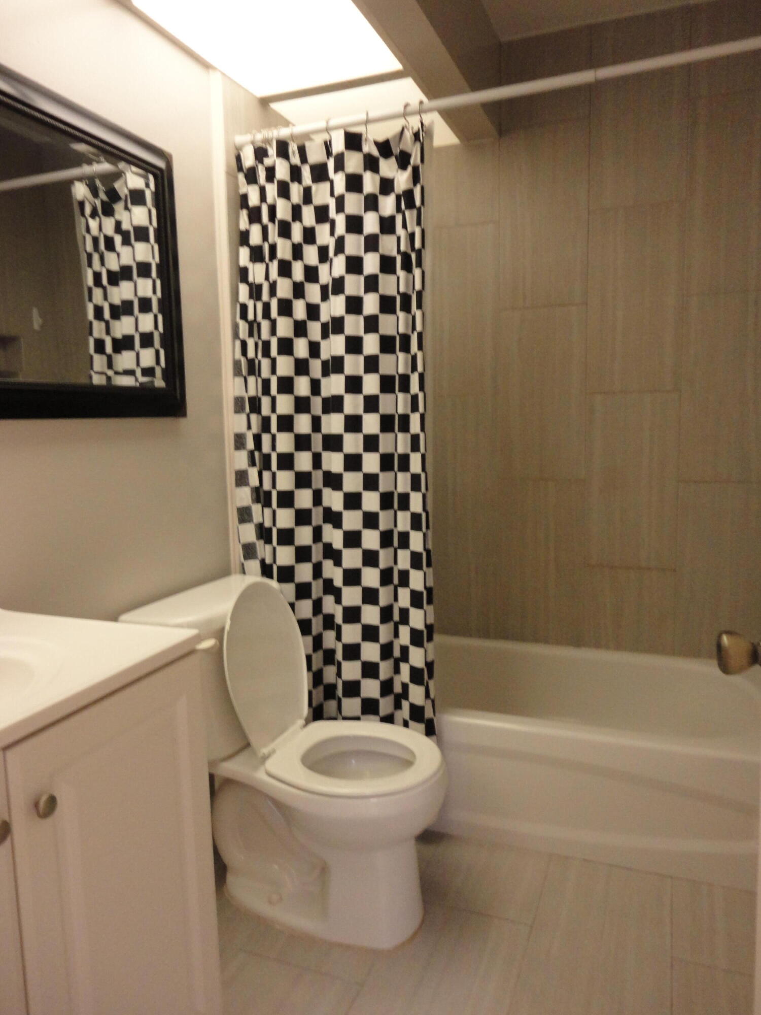 212 Sparrow Drive 3