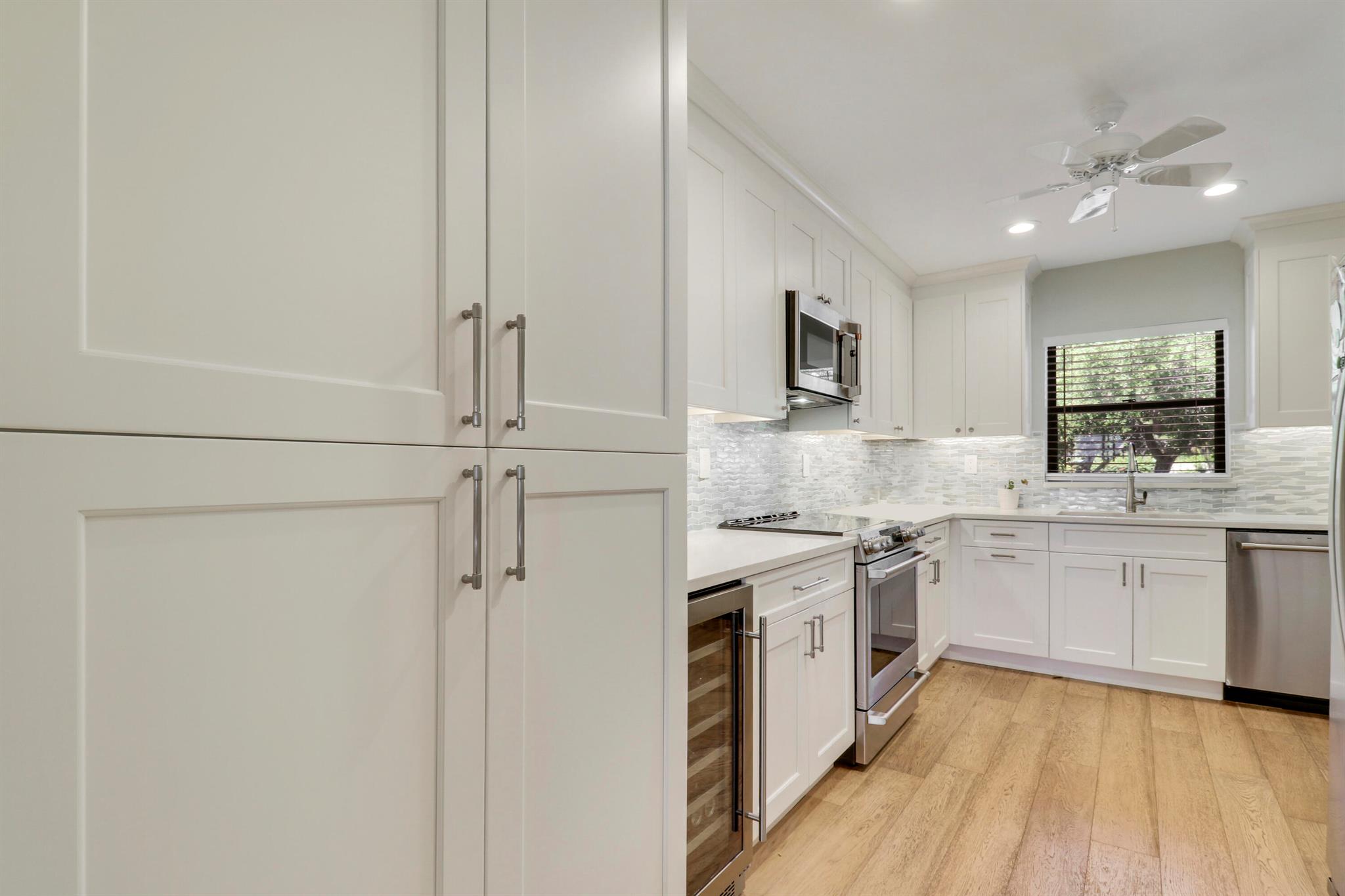 300 Intracoastal Place 204