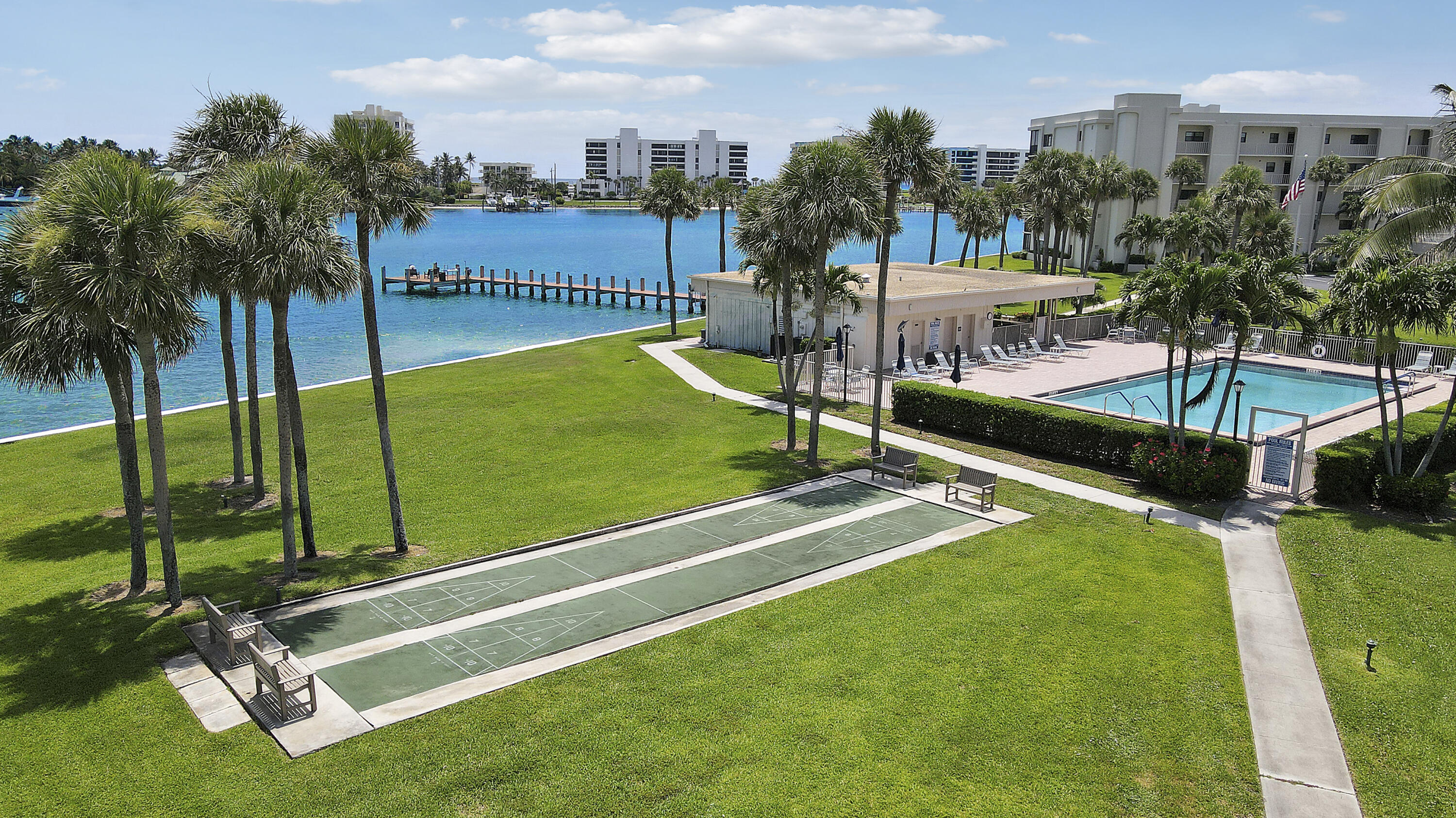 300 Intracoastal Place 204