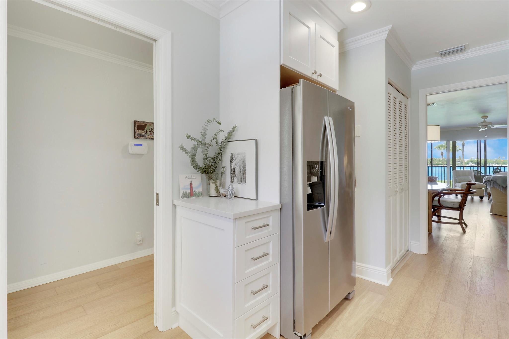 300 Intracoastal Place 204