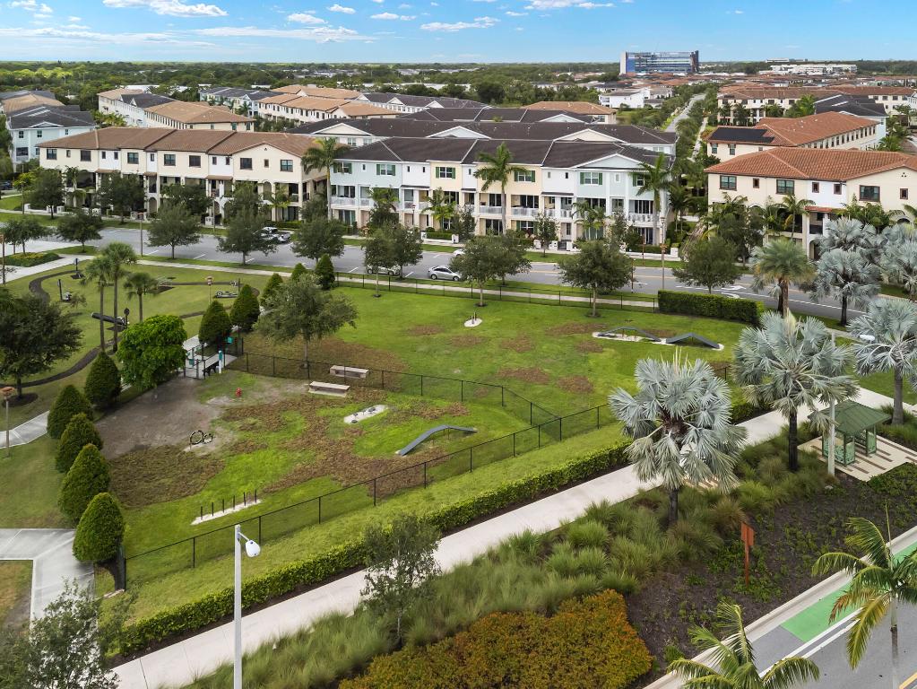 5143 Beckman Ter Terrace