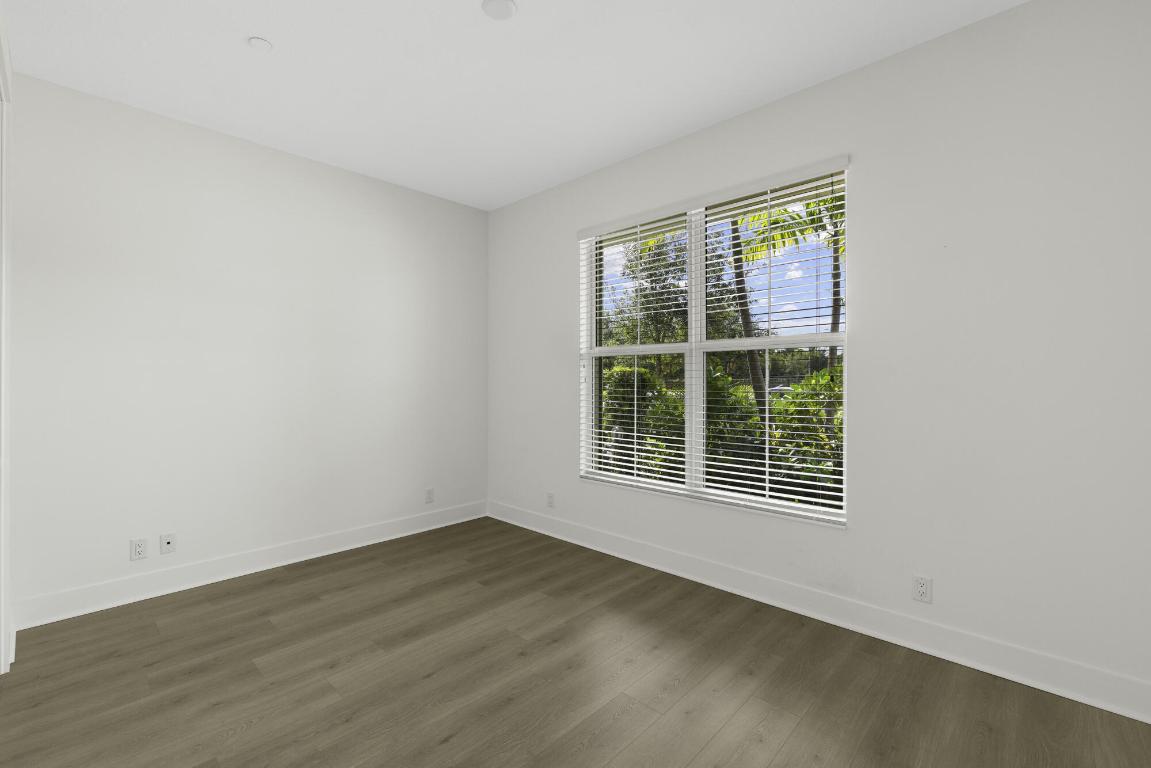 5143 Beckman Ter Terrace