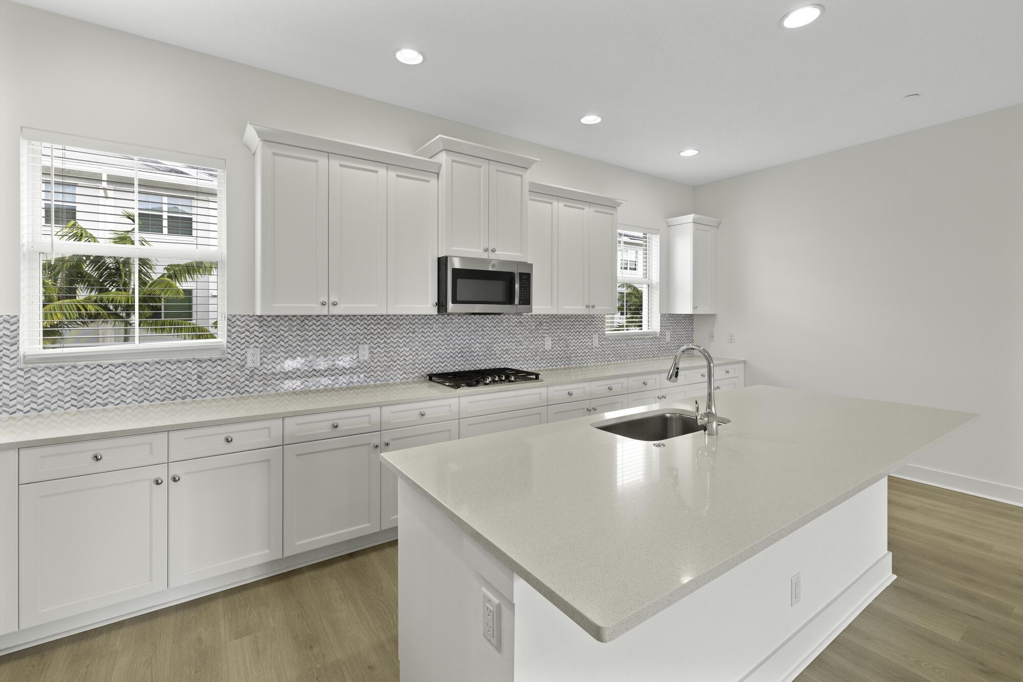 5143 Beckman Ter Terrace