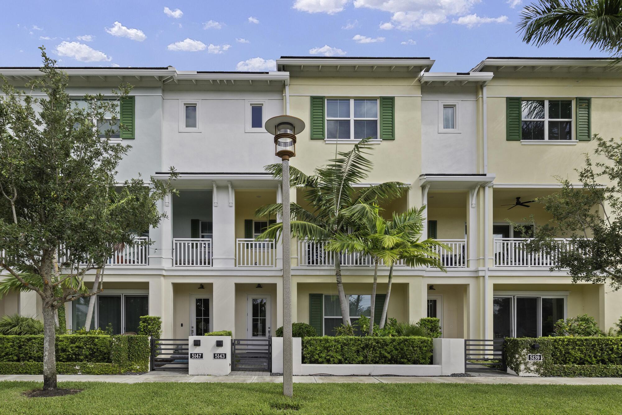 5143 Beckman Ter Terrace
