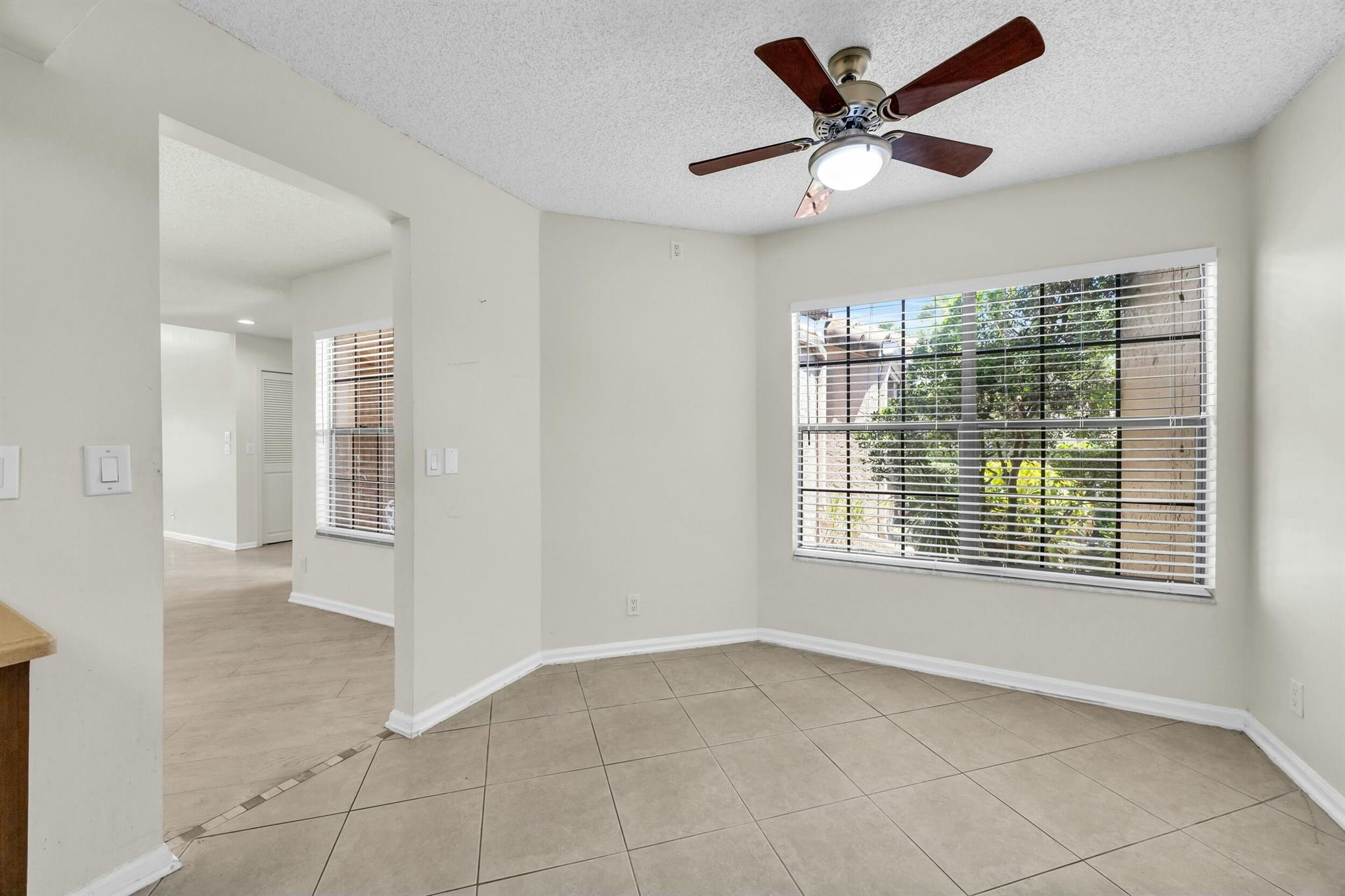 11206 Applegate Circle