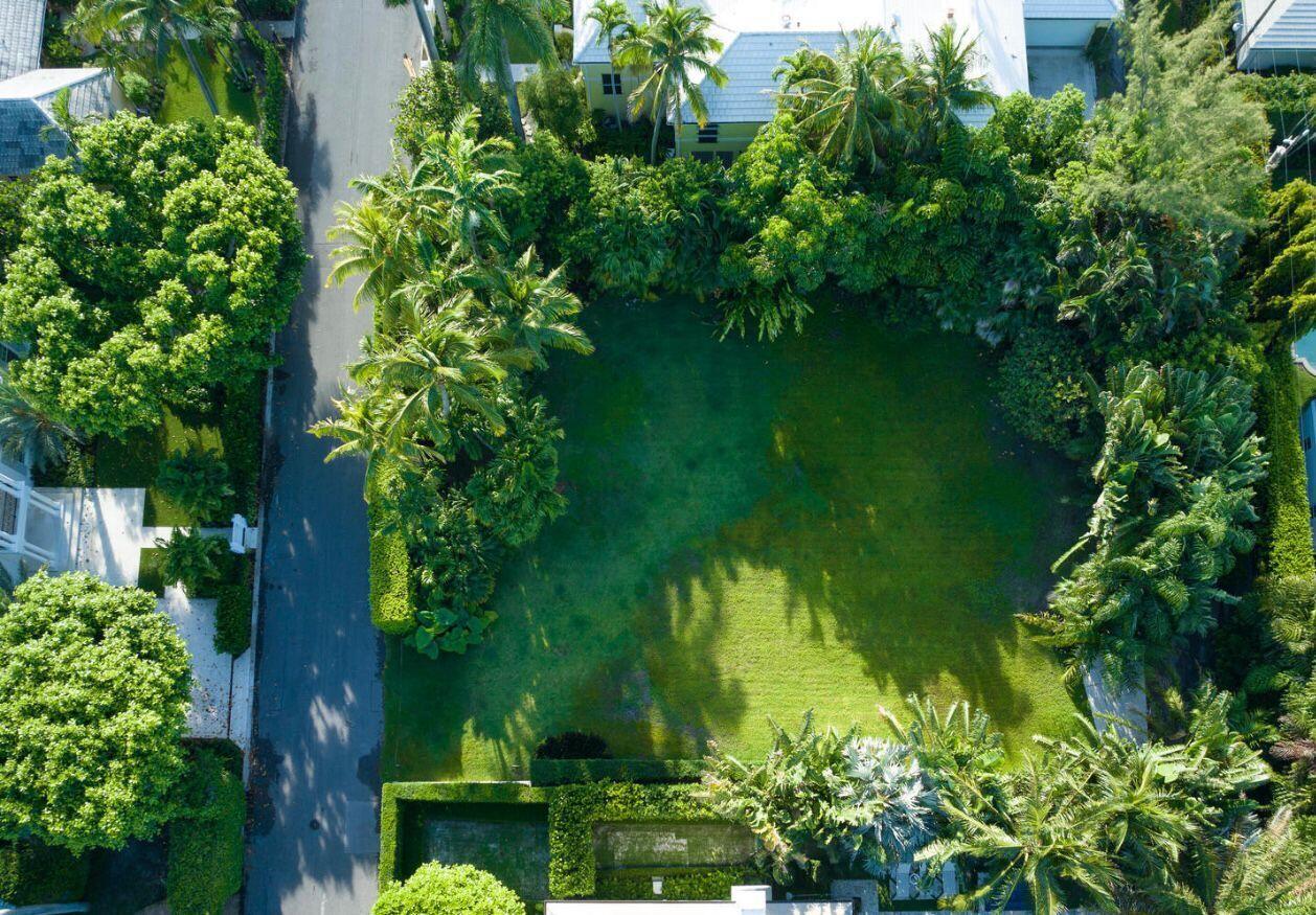 324 Eden Road
