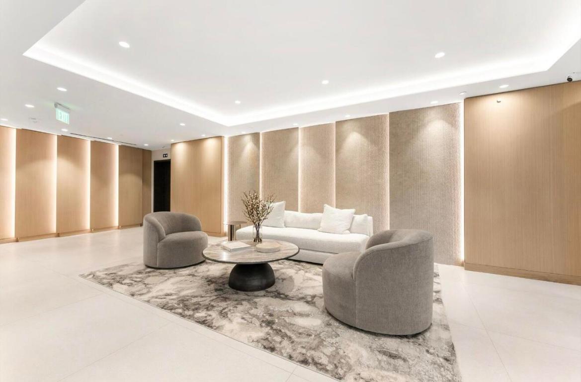 800 S Ocean Boulevard Ph6