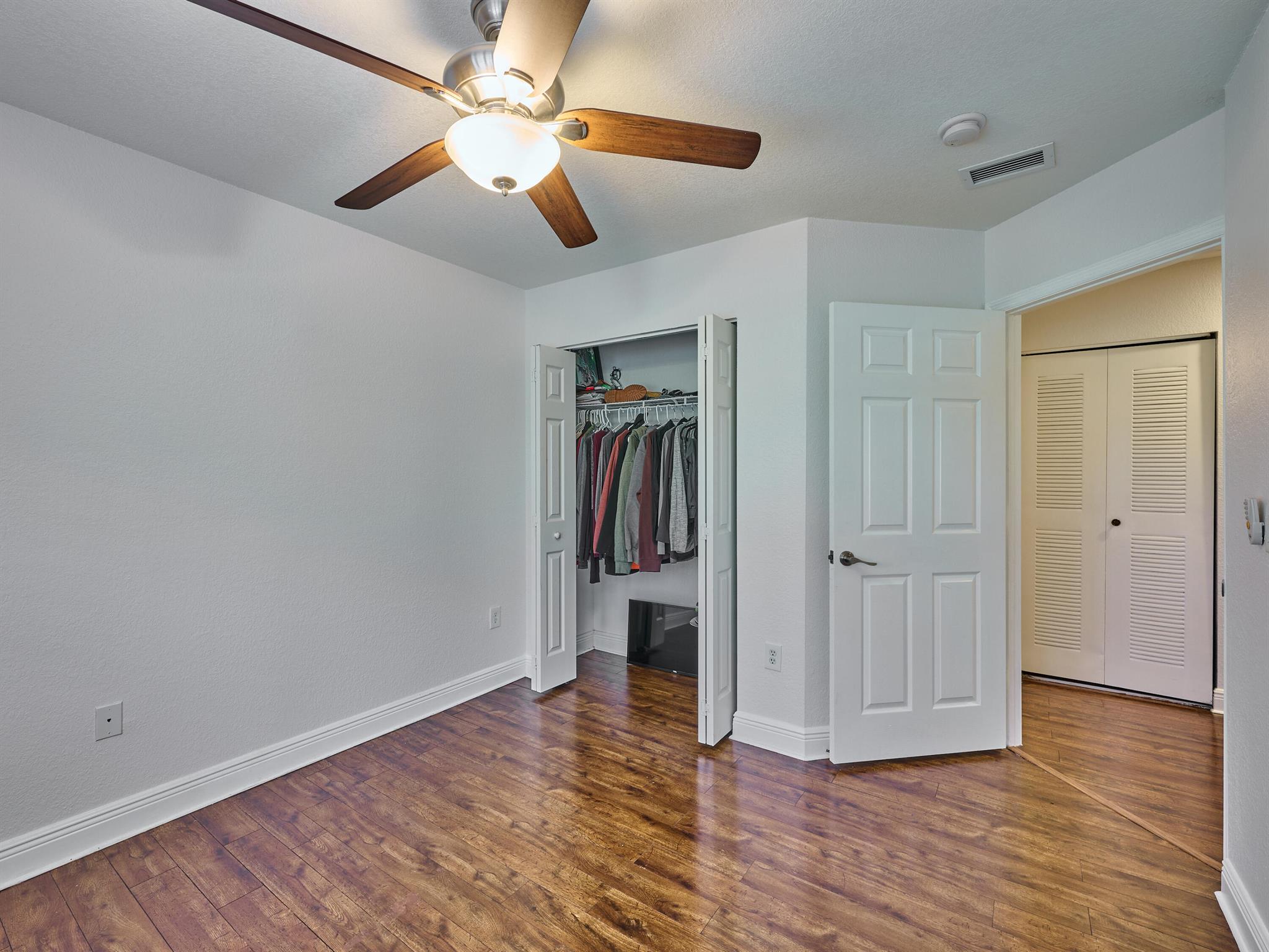 6725 Old Farm Trail