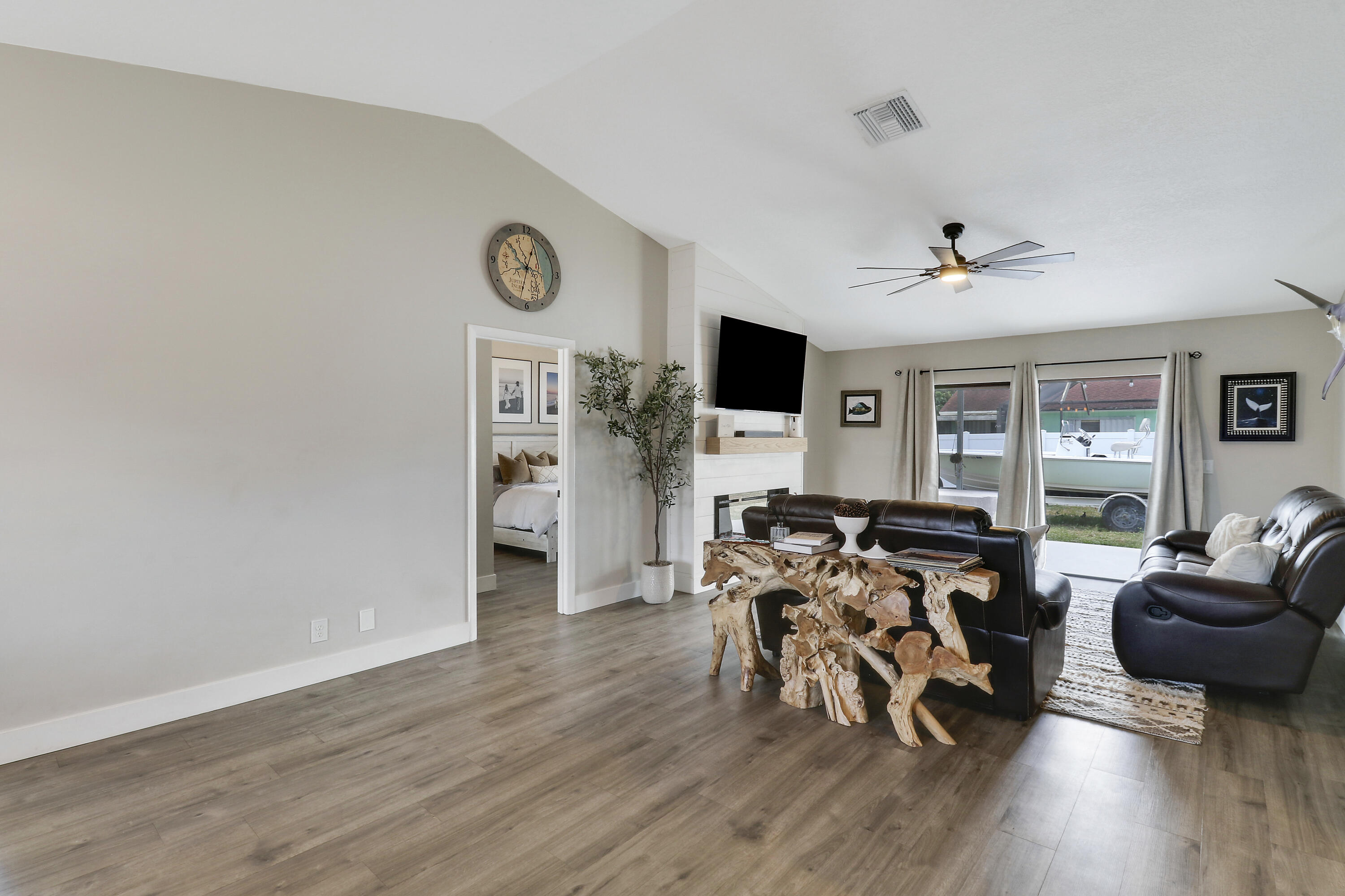 108 Greenbriar Drive