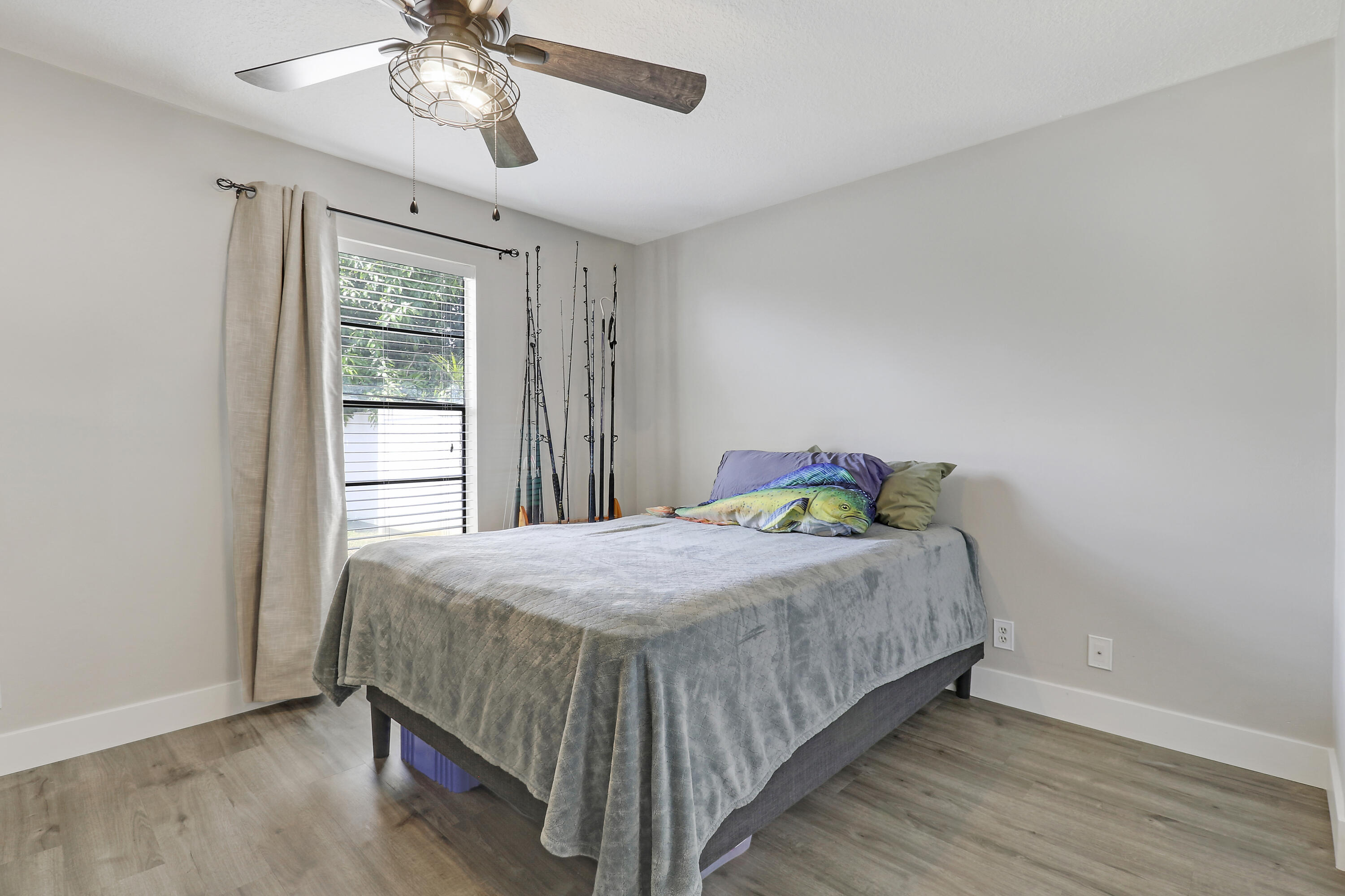 108 Greenbriar Drive