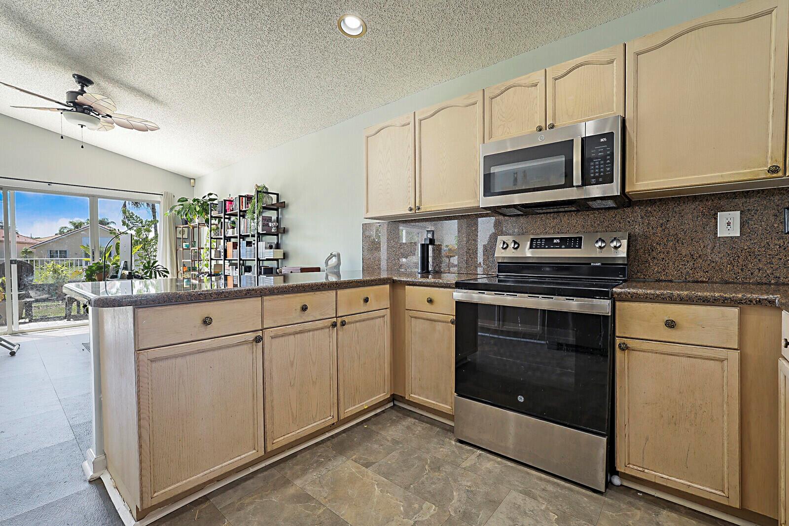 6195 Grand Cypress Circle