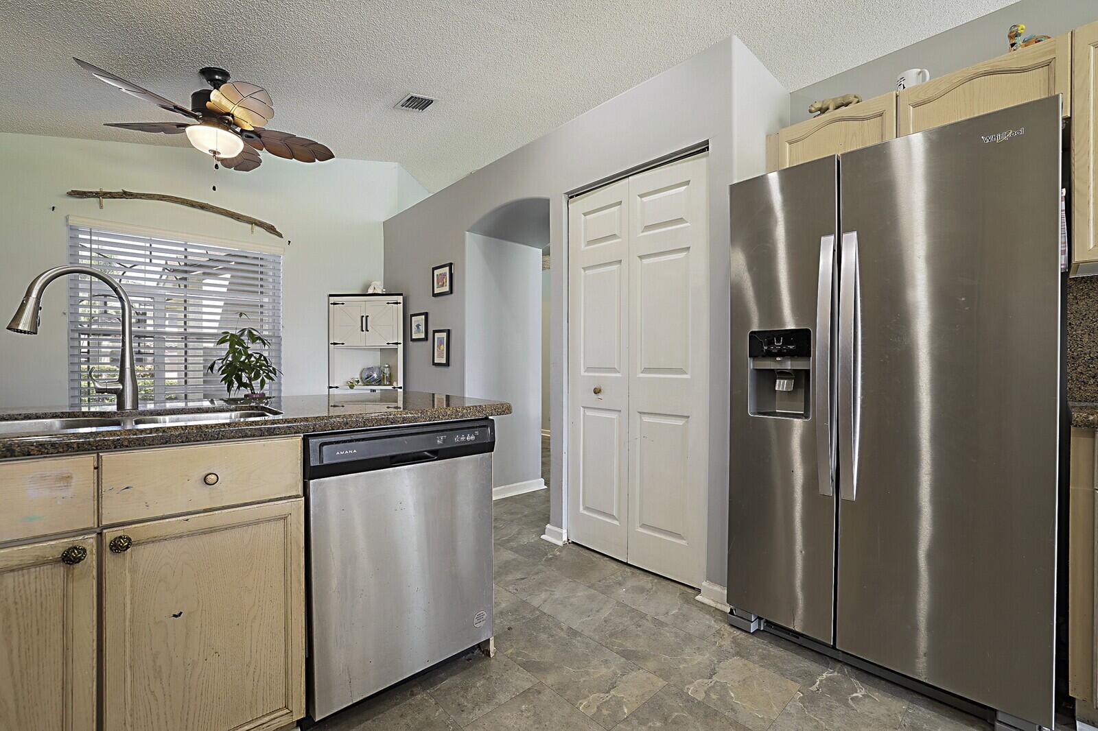 6195 Grand Cypress Circle