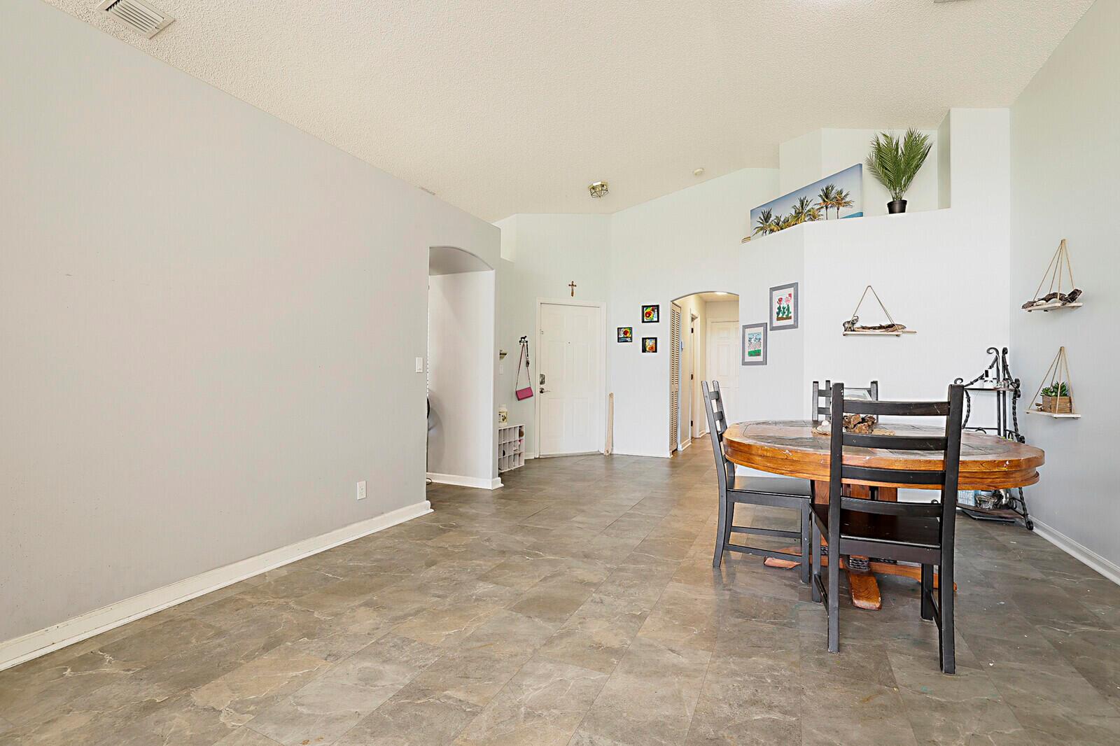 6195 Grand Cypress Circle