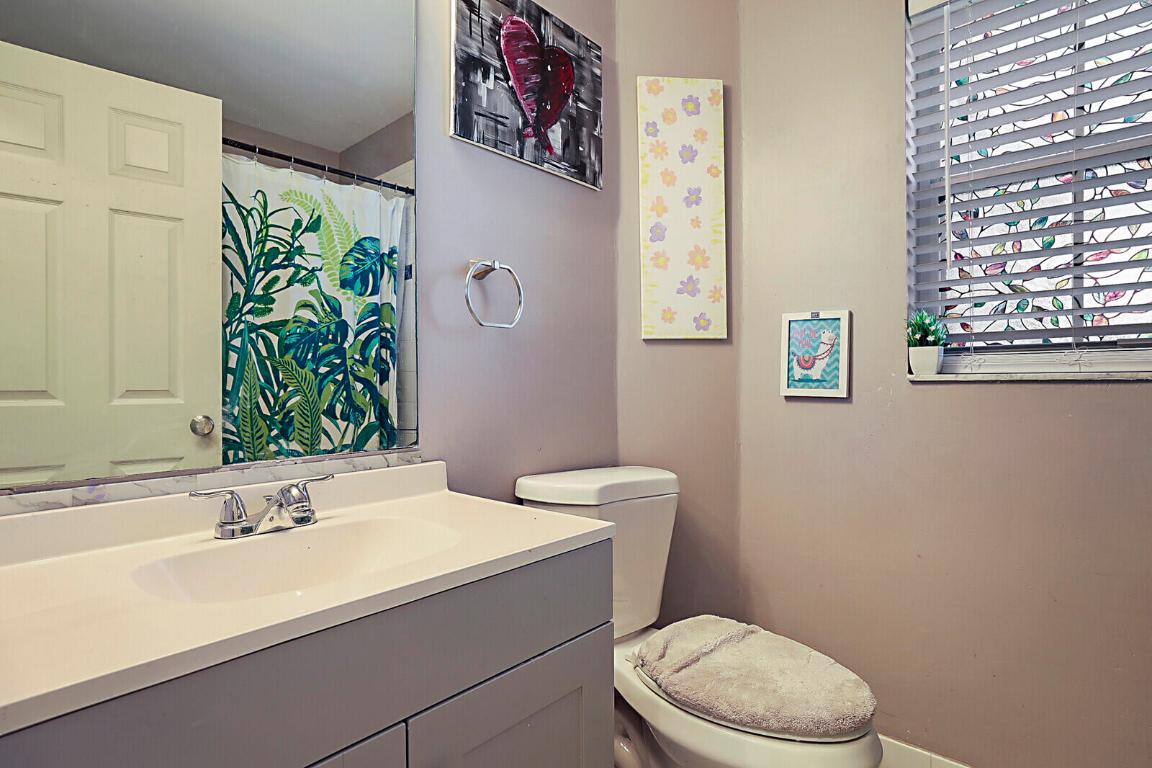 6195 Grand Cypress Circle