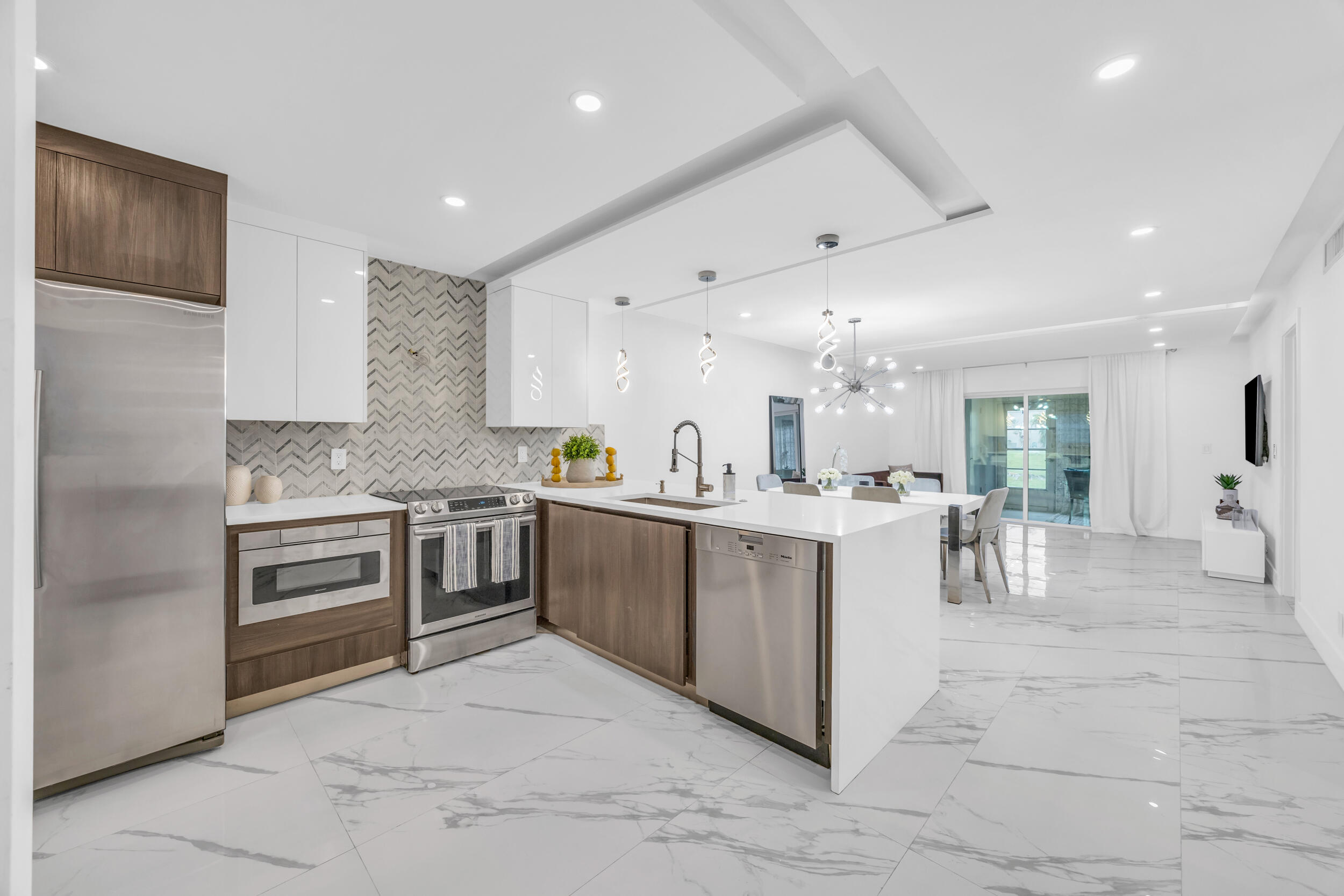 2828 Casita Way 1100