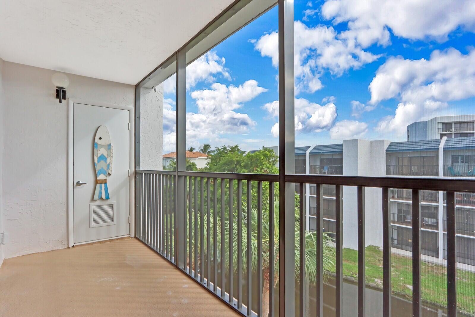 1605 S Us Highway 1 D405