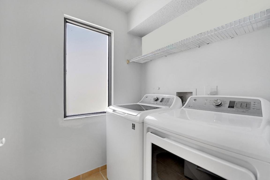 1759 Harborside Circle