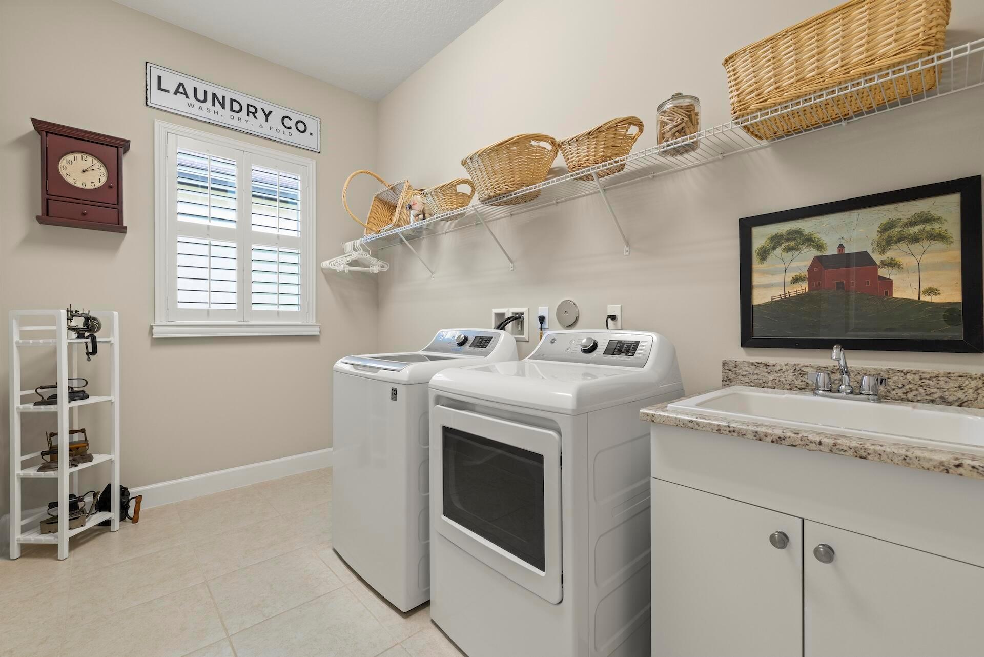 11869 SW Marigold Lakes Drive