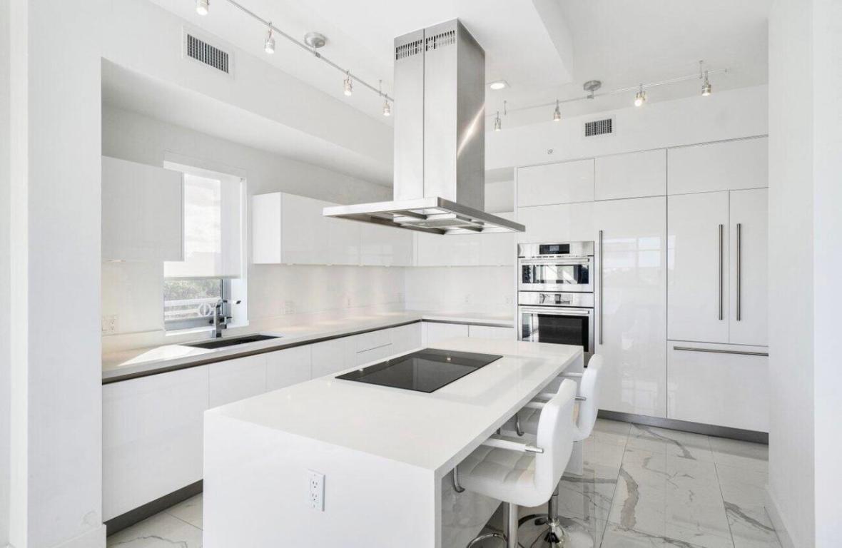 155 E Boca Raton Road 603