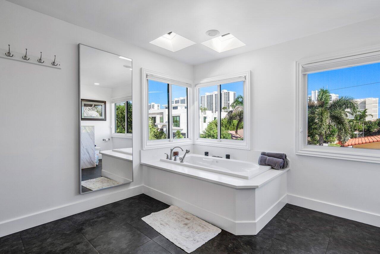811 SE 31st Street