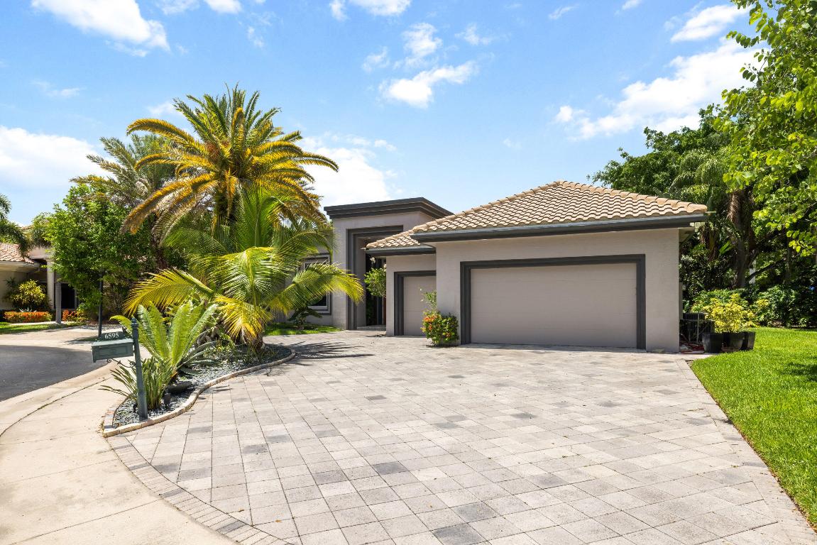 6595 NW 32nd Terrace