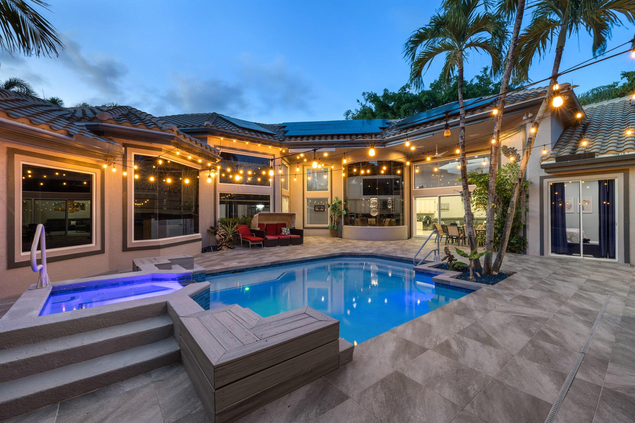 6595 NW 32nd Terrace