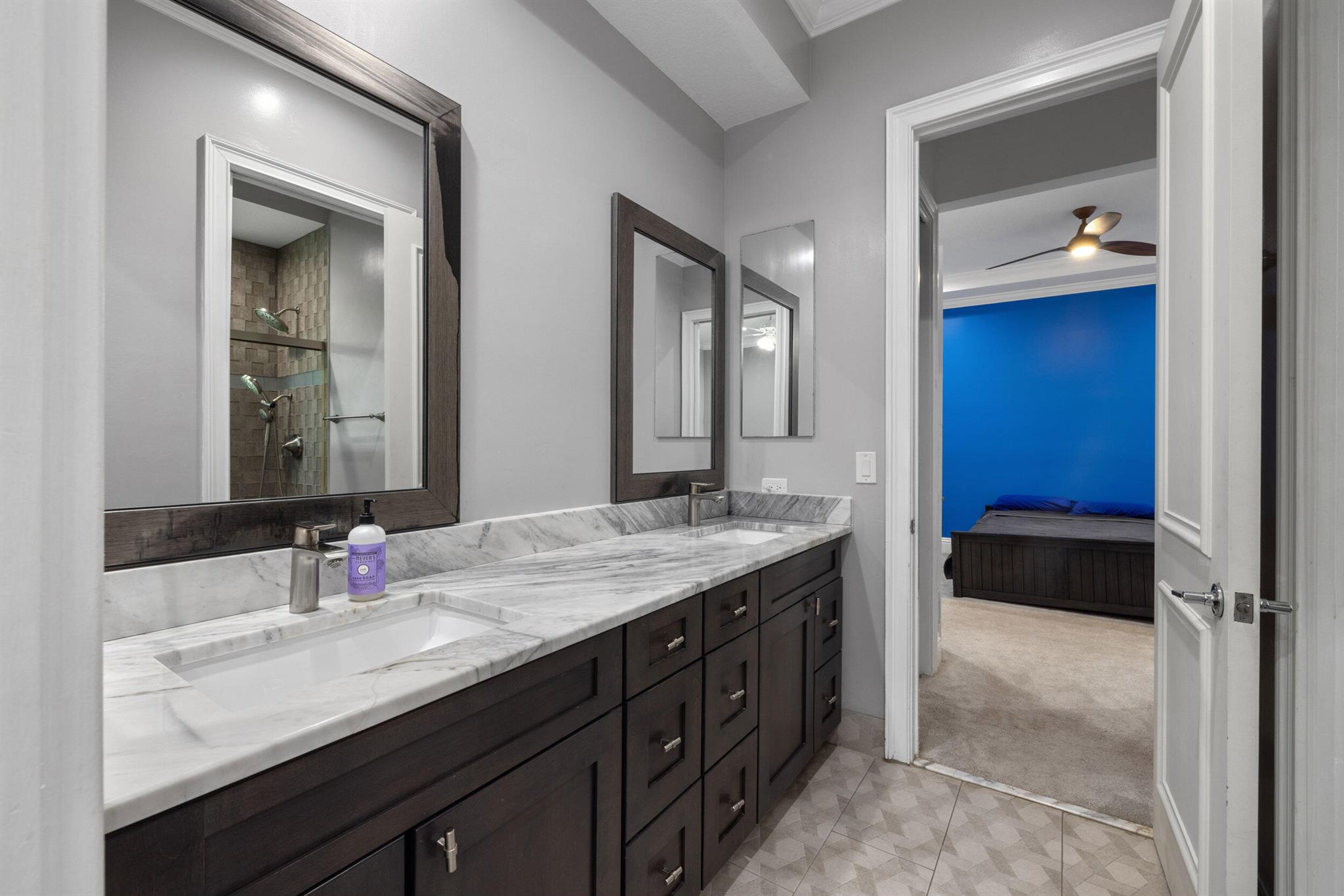 6595 NW 32nd Terrace