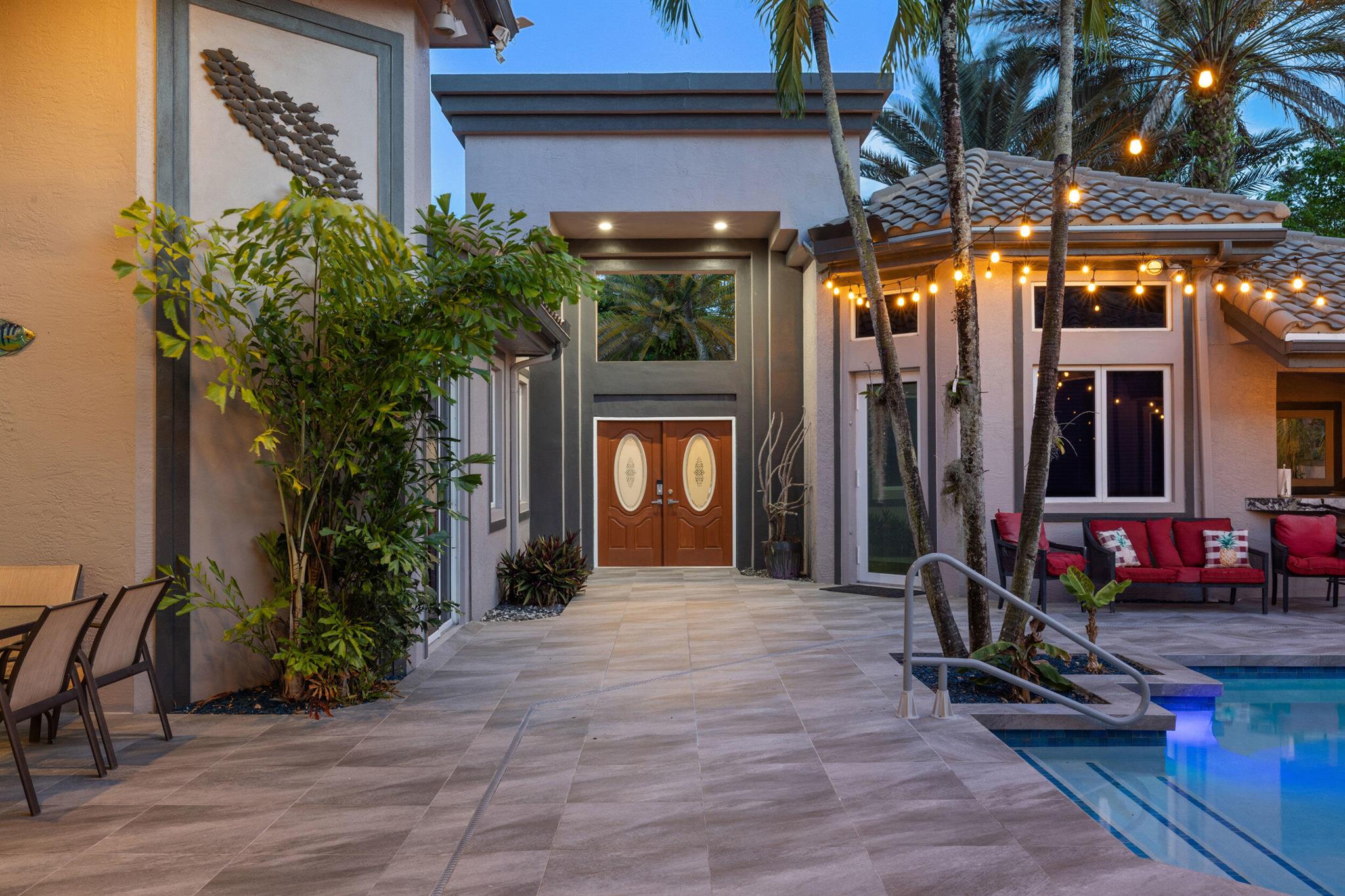 6595 NW 32nd Terrace