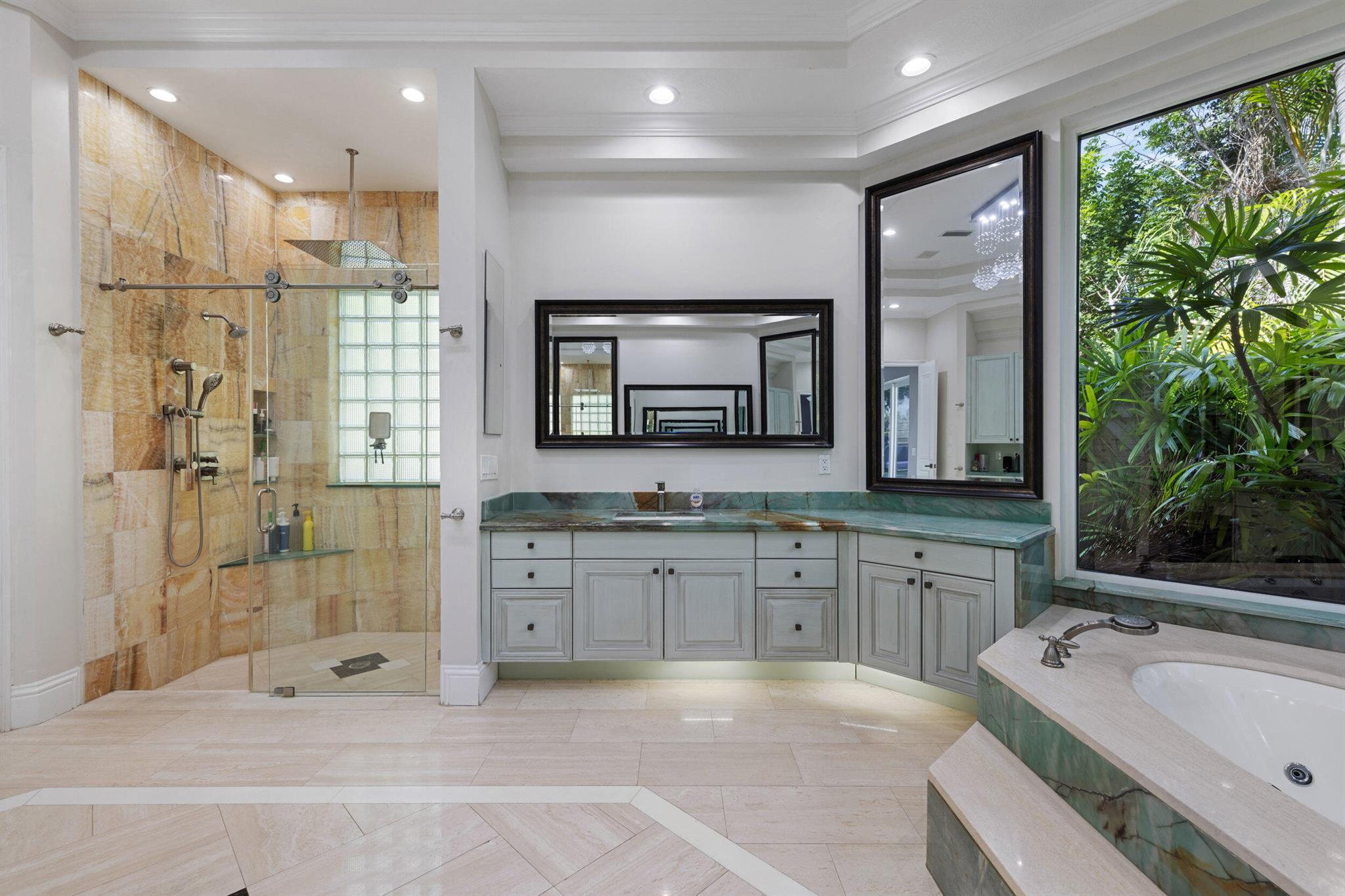 6595 NW 32nd Terrace