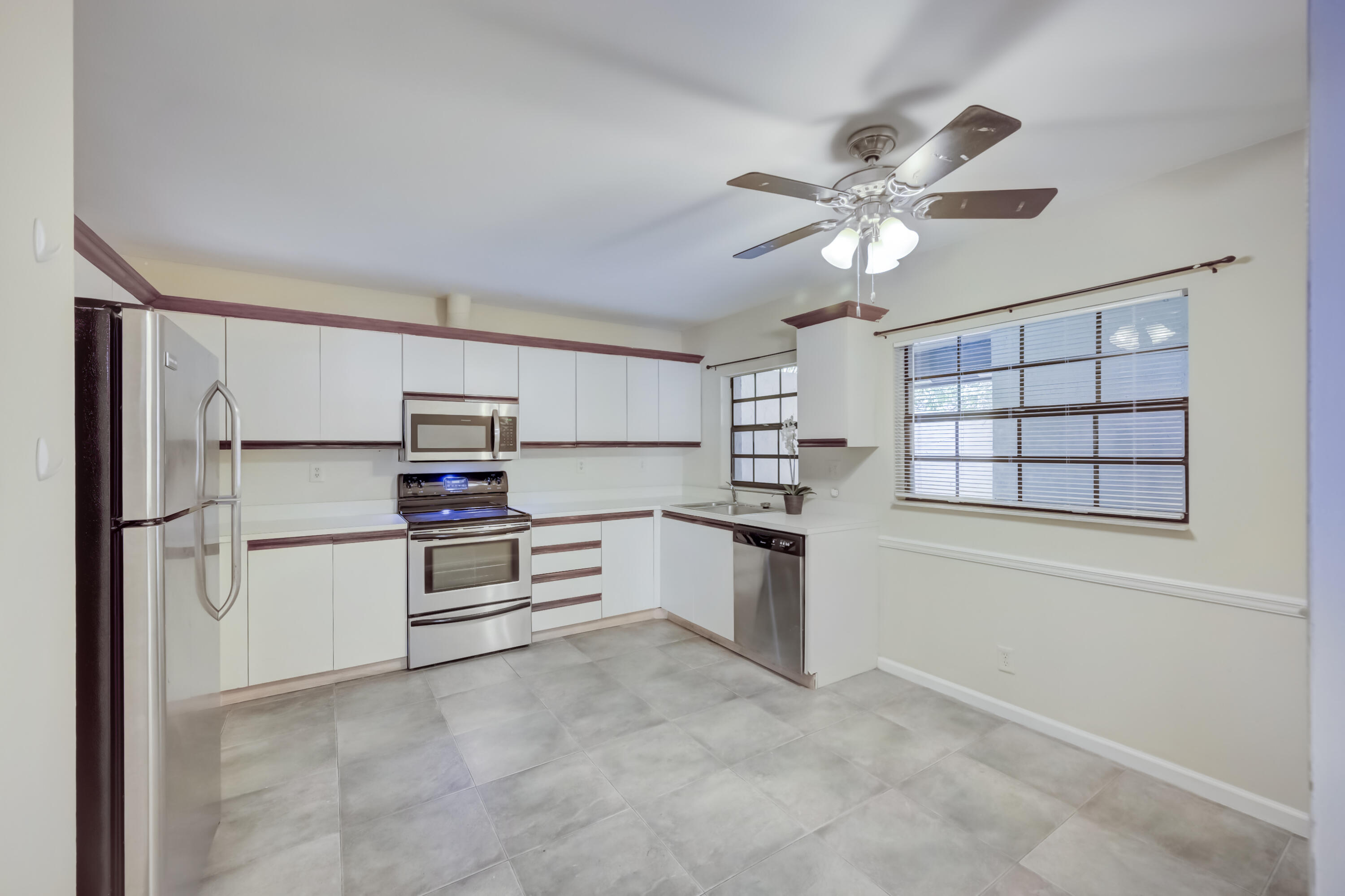1135 NW 22nd Avenue