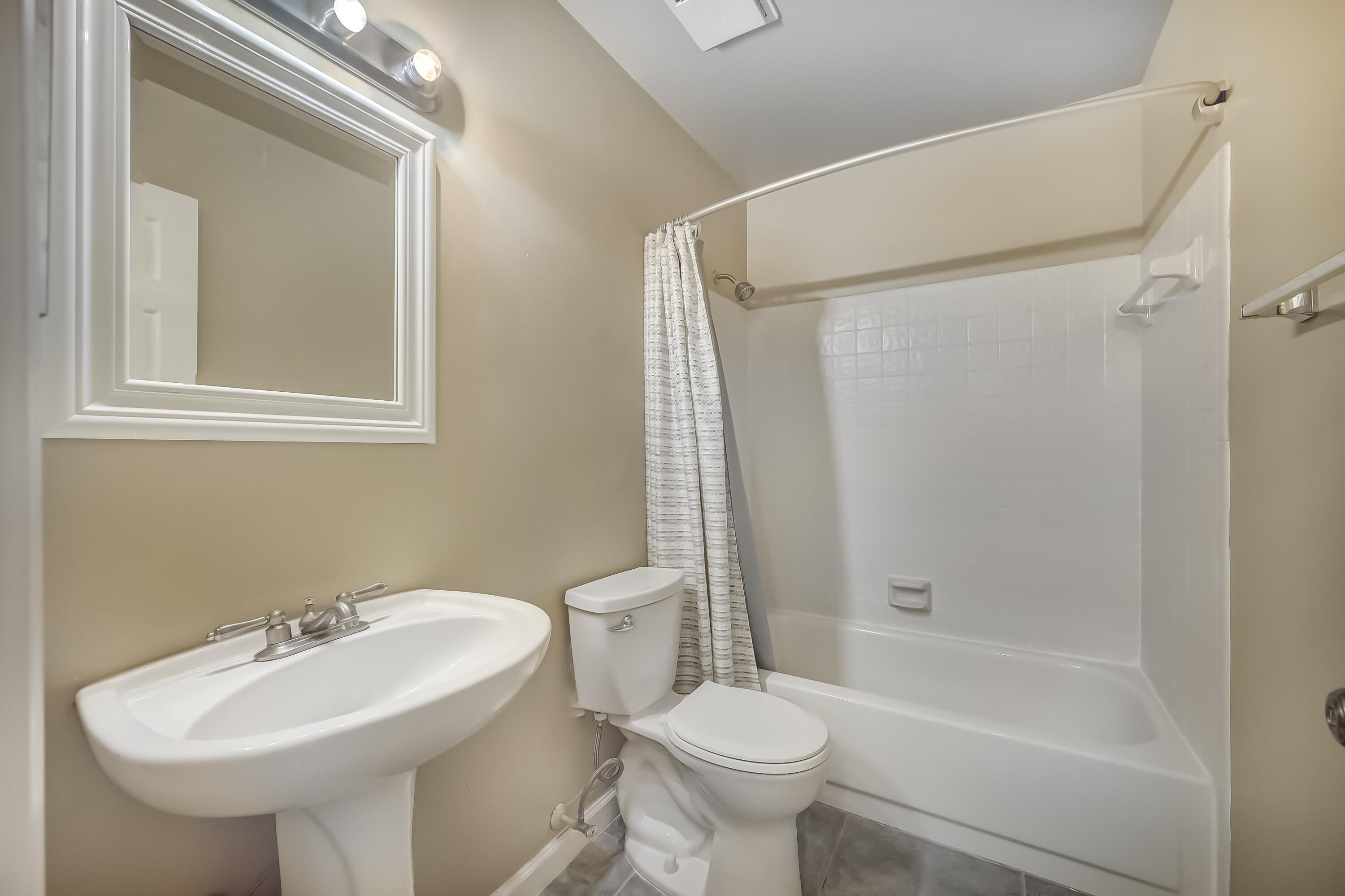 1135 NW 22nd Avenue