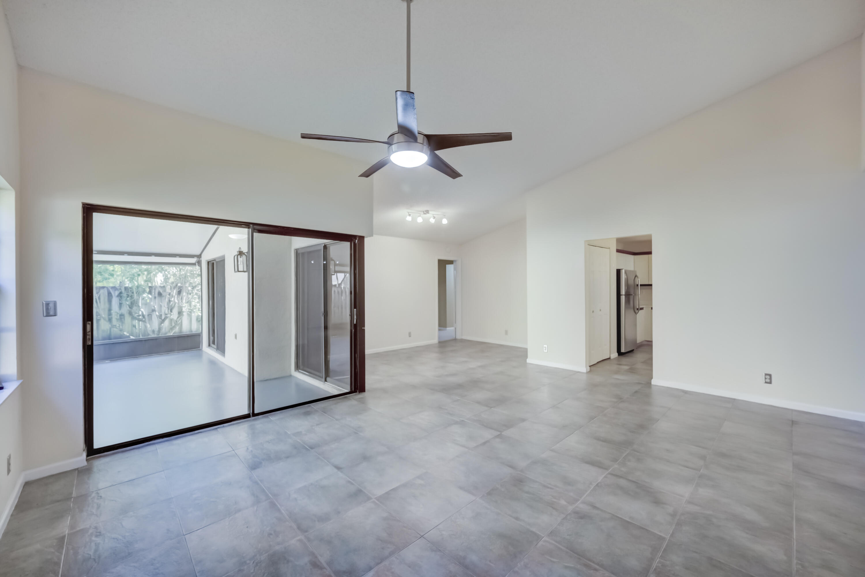 1135 NW 22nd Avenue