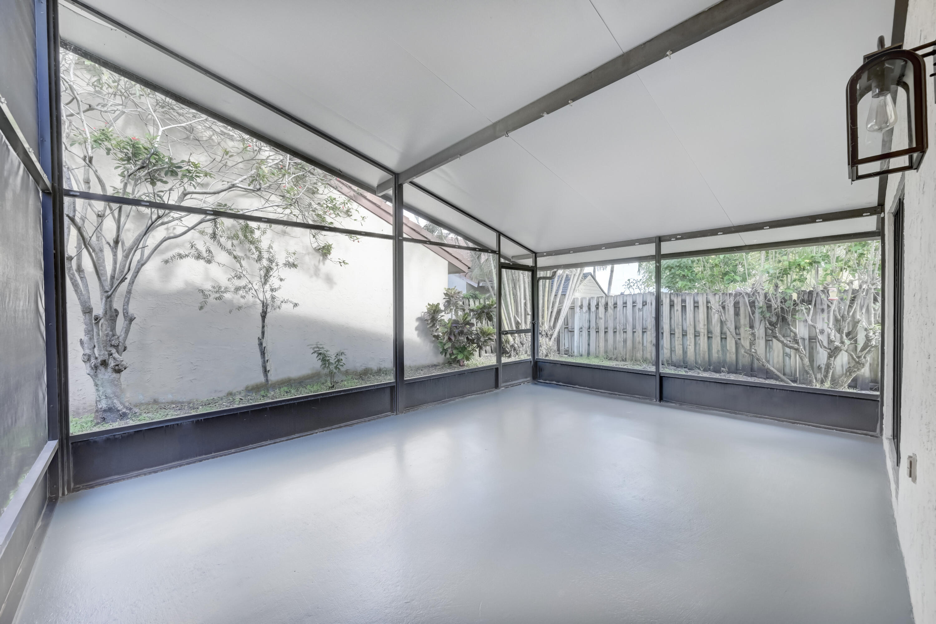 1135 NW 22nd Avenue