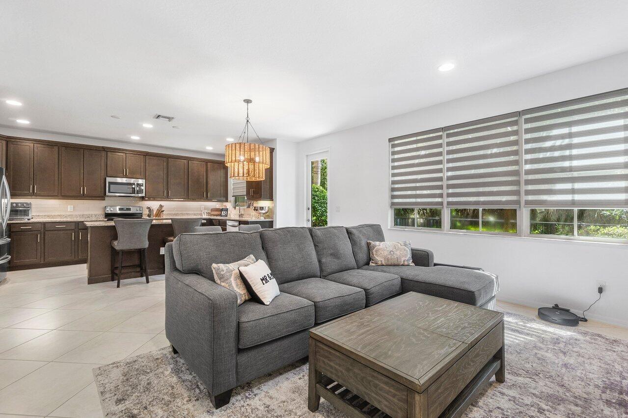 12820 Trevi Isle Drive