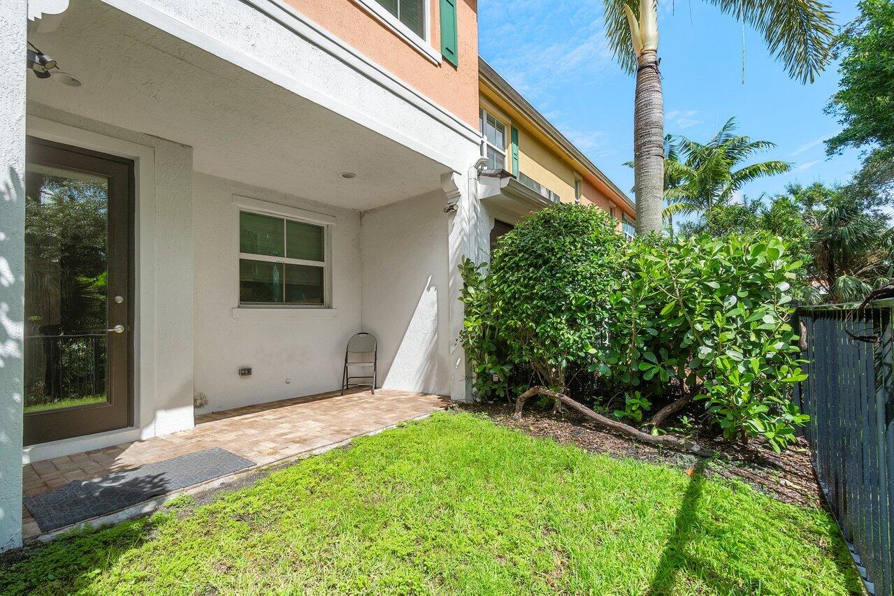 12820 Trevi Isle Drive