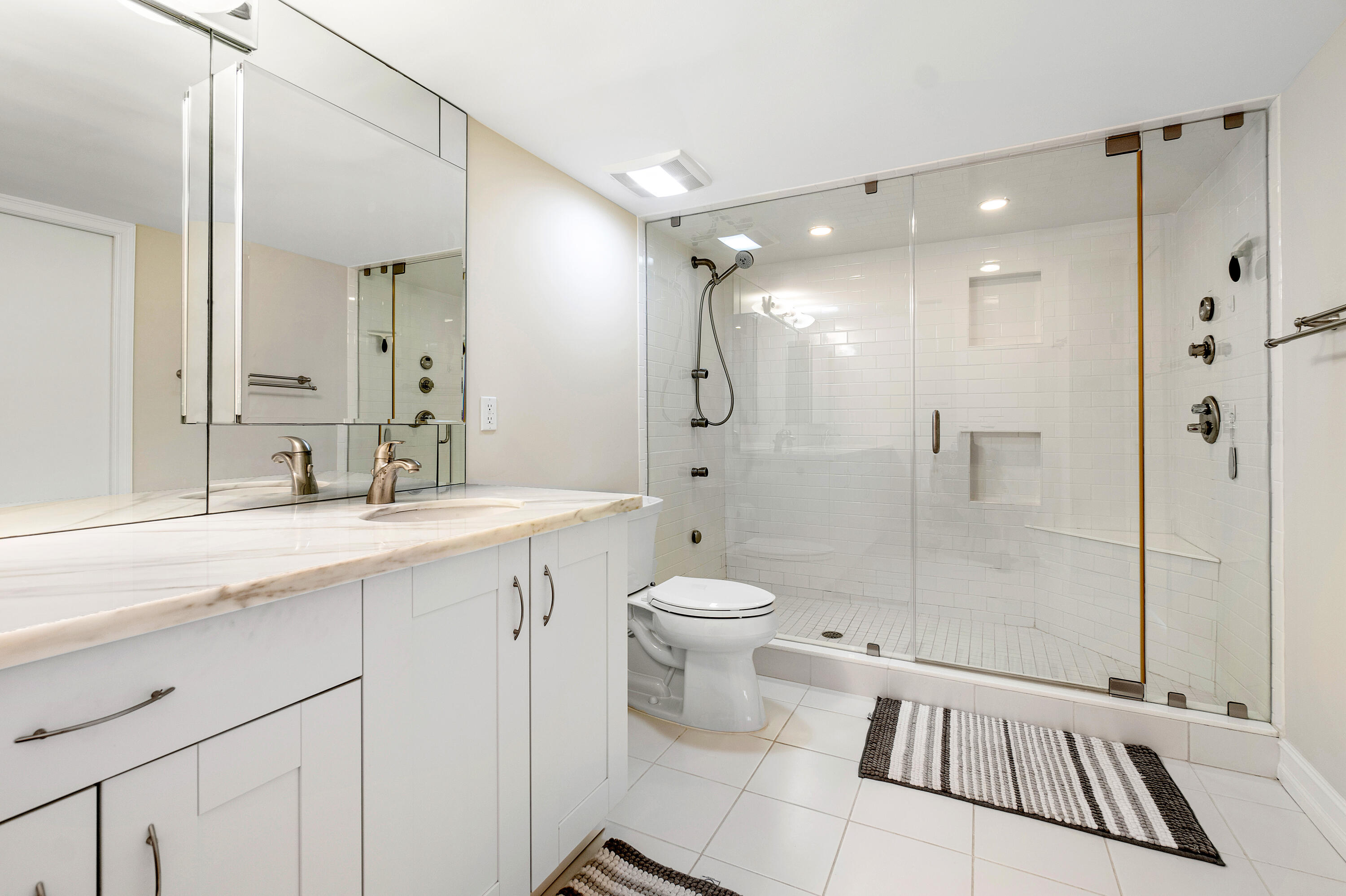 2575 S Ocean Boulevard 201 S