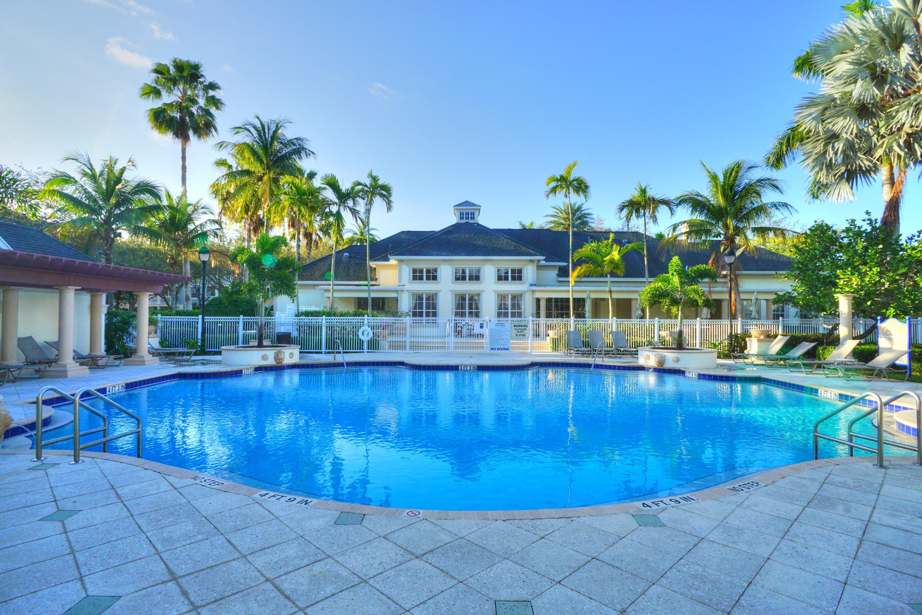 826 Dakota Drive 105