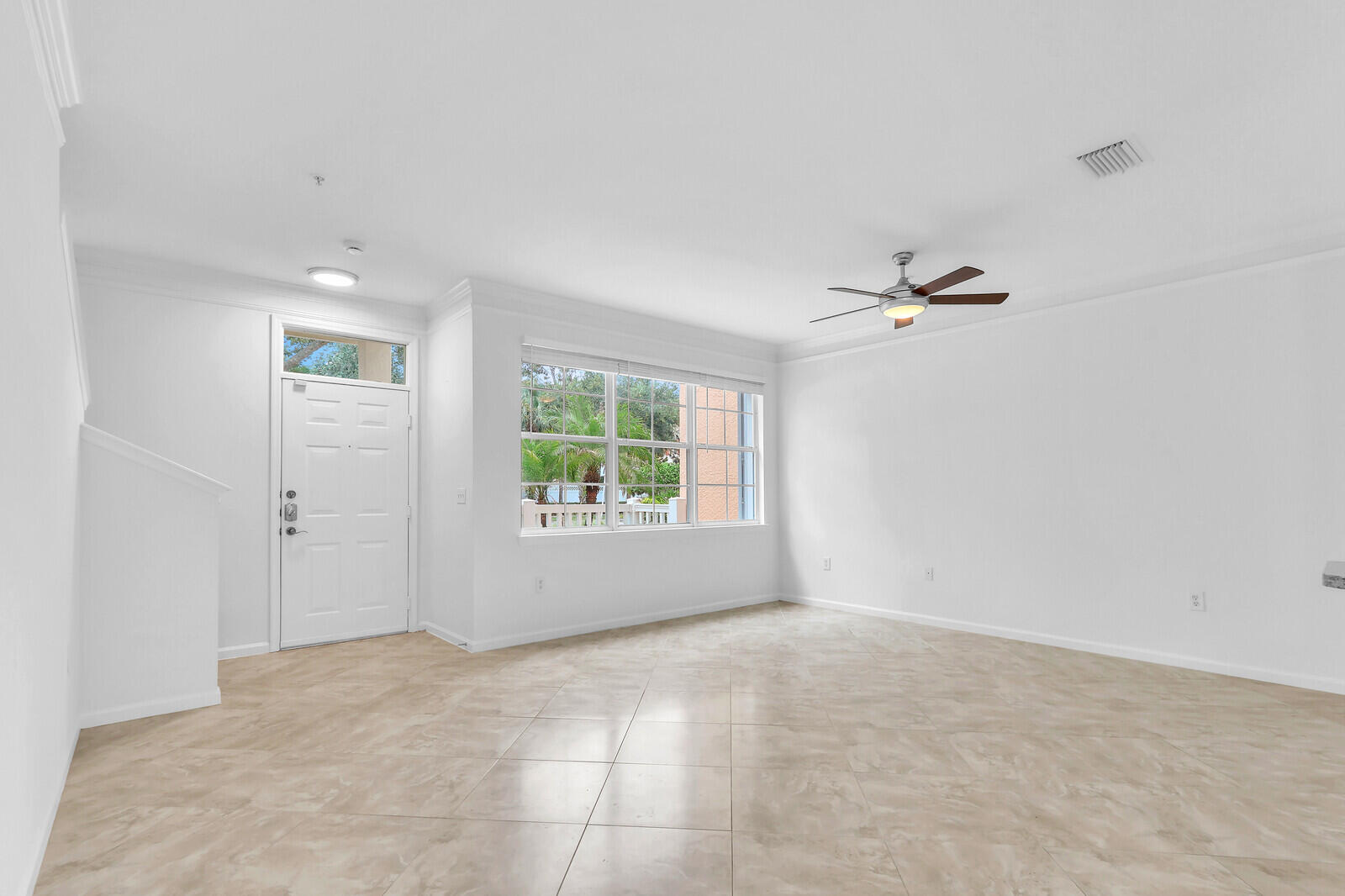 826 Dakota Drive 105