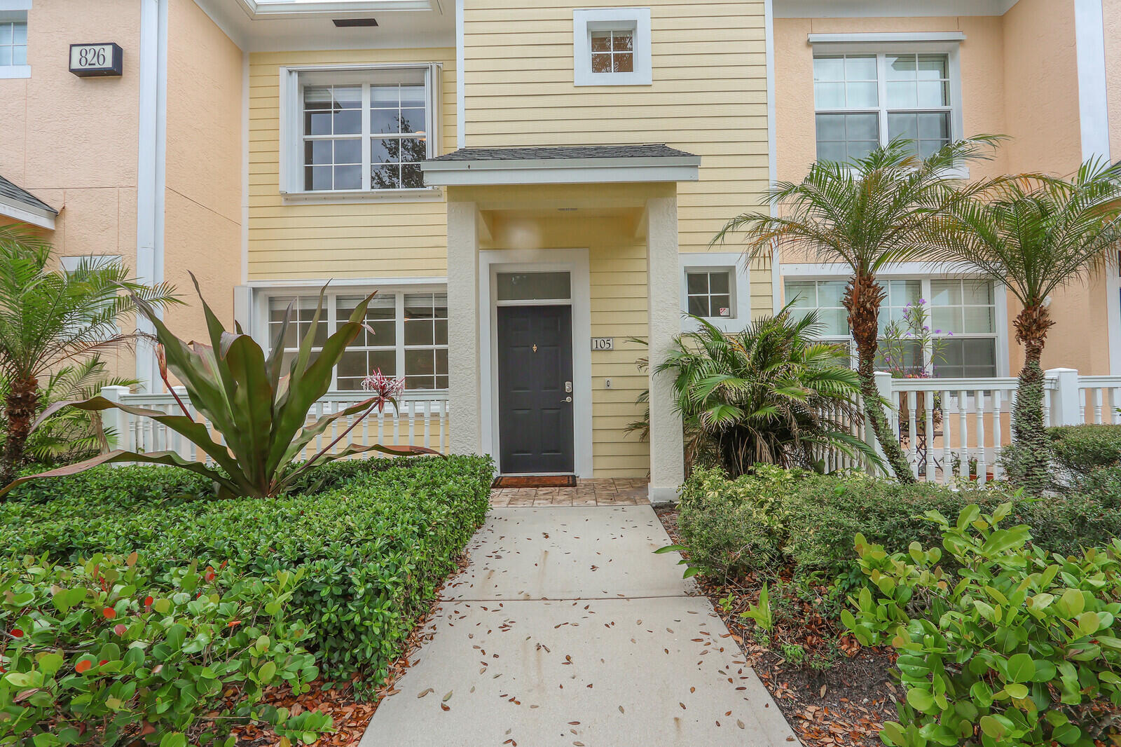 826 Dakota Drive 105