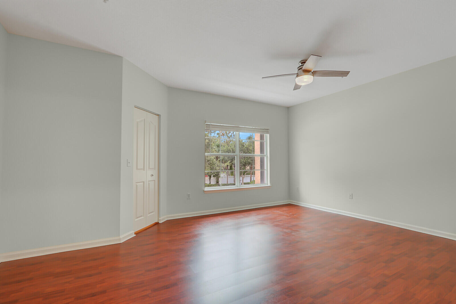 826 Dakota Drive 105