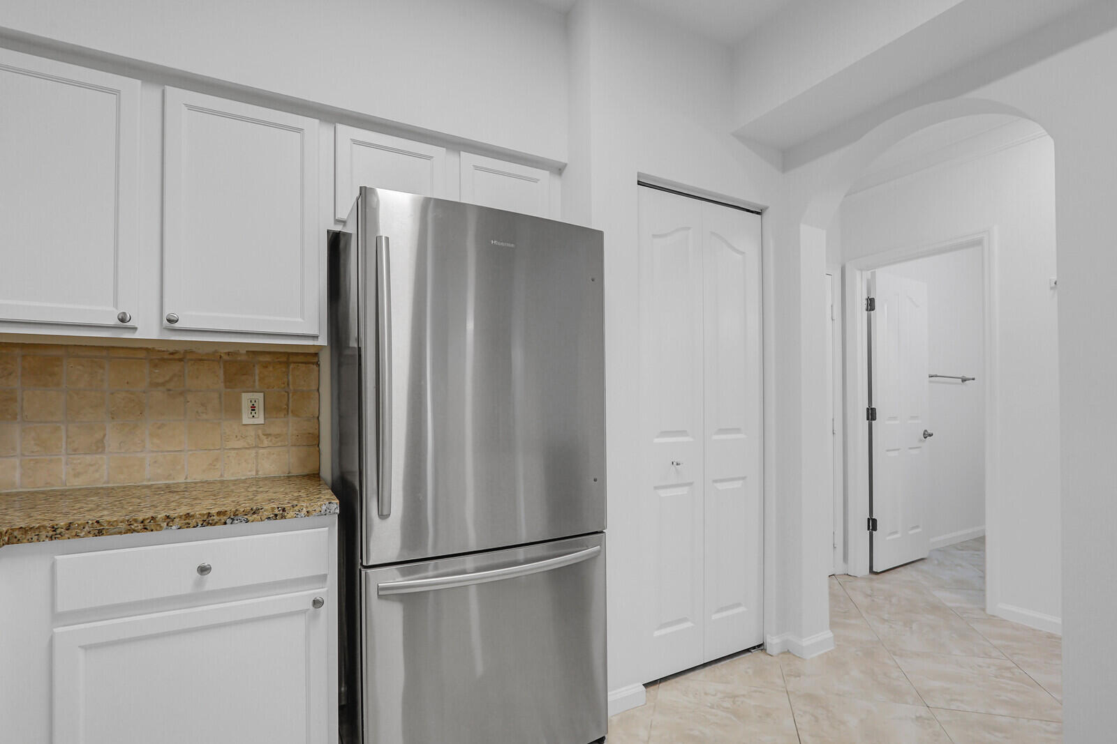 826 Dakota Drive 105