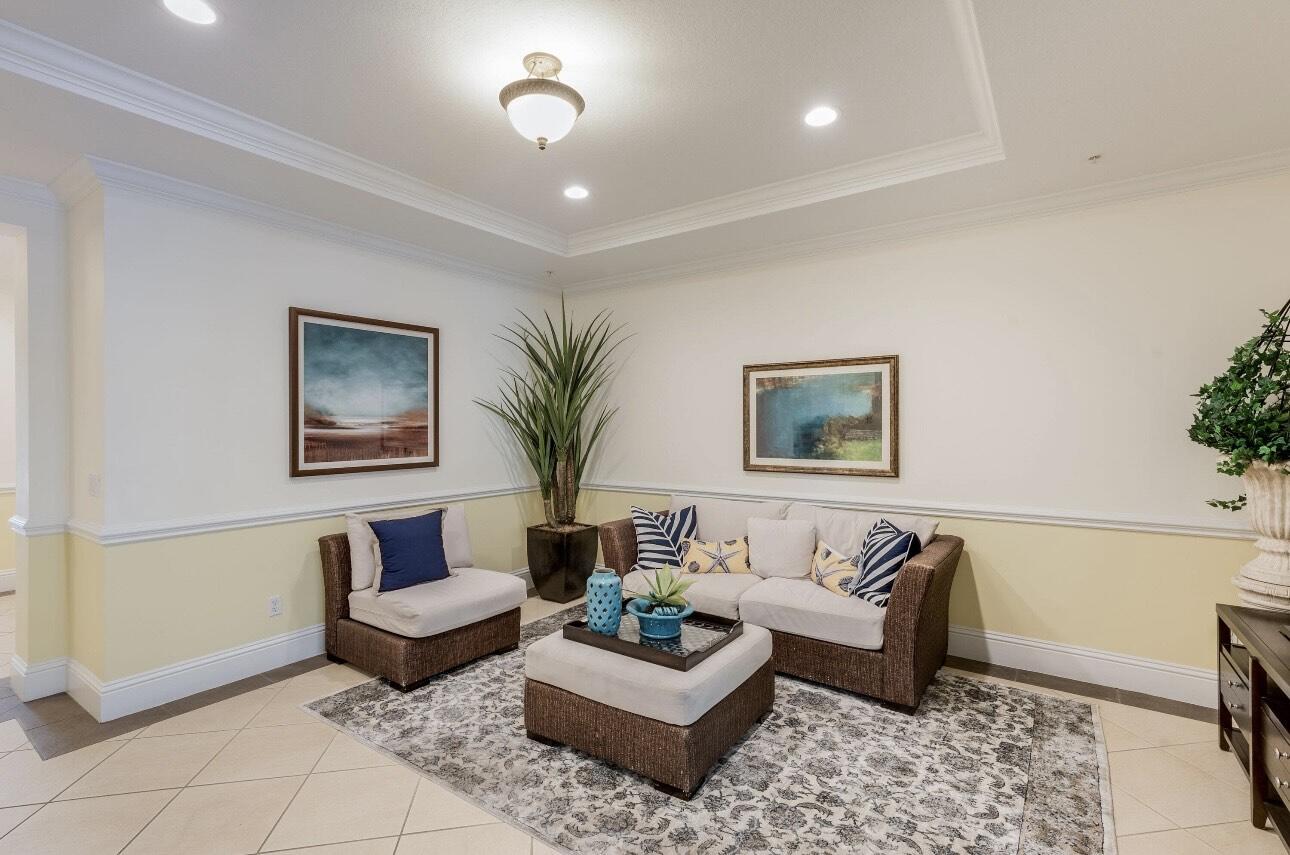 3120 E Latitude Circle 303