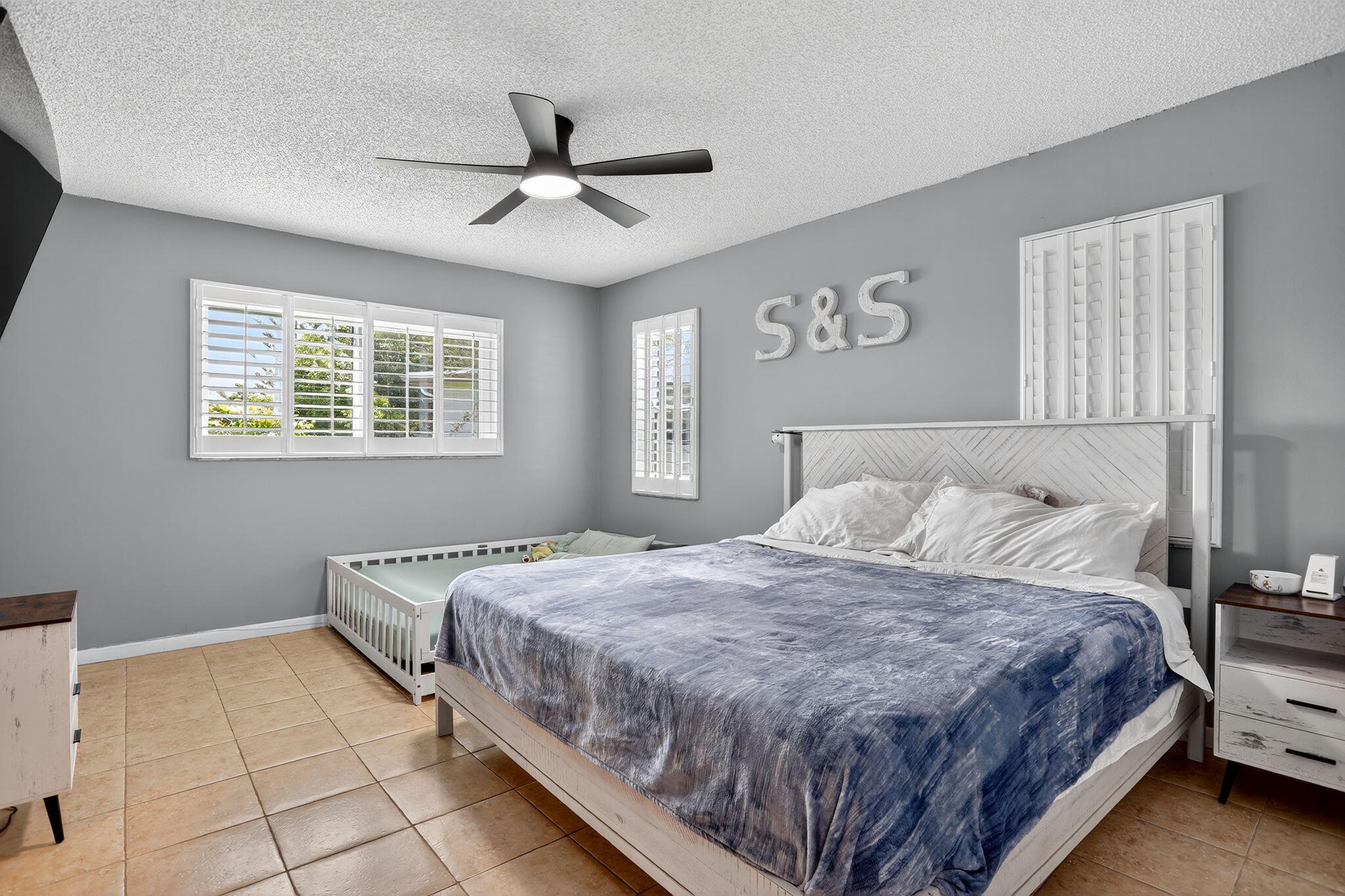 9735 NW 82nd Street