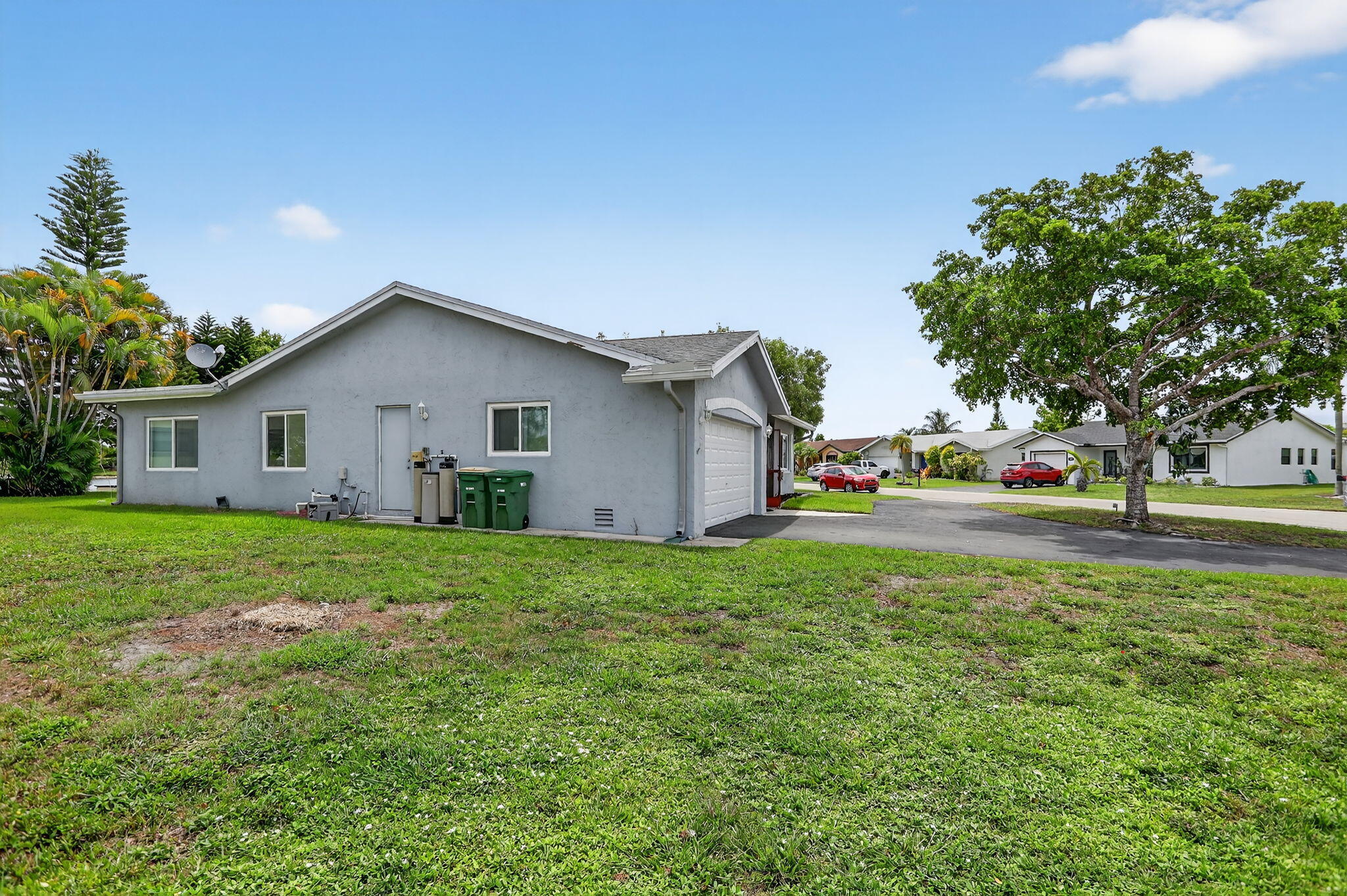 9735 NW 82nd Street