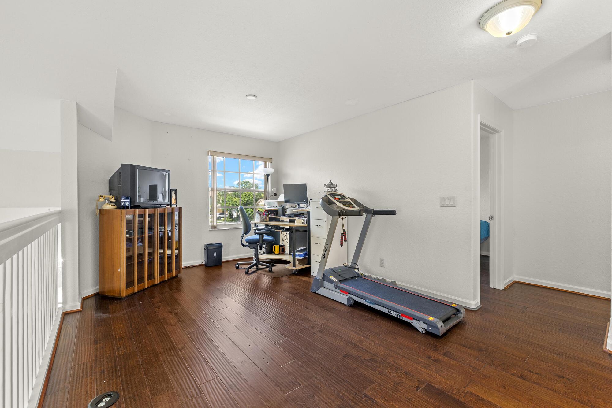 4036 NW Coontie Court