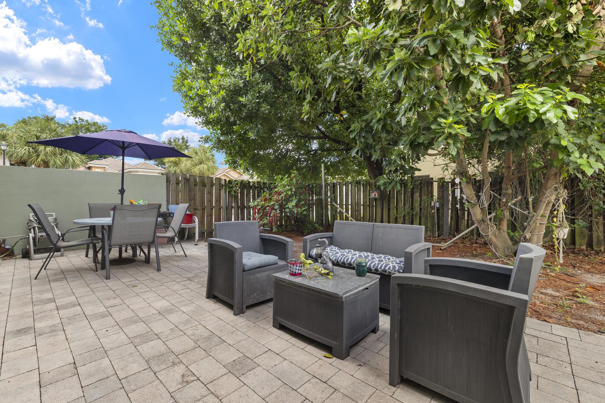 4036 NW Coontie Court